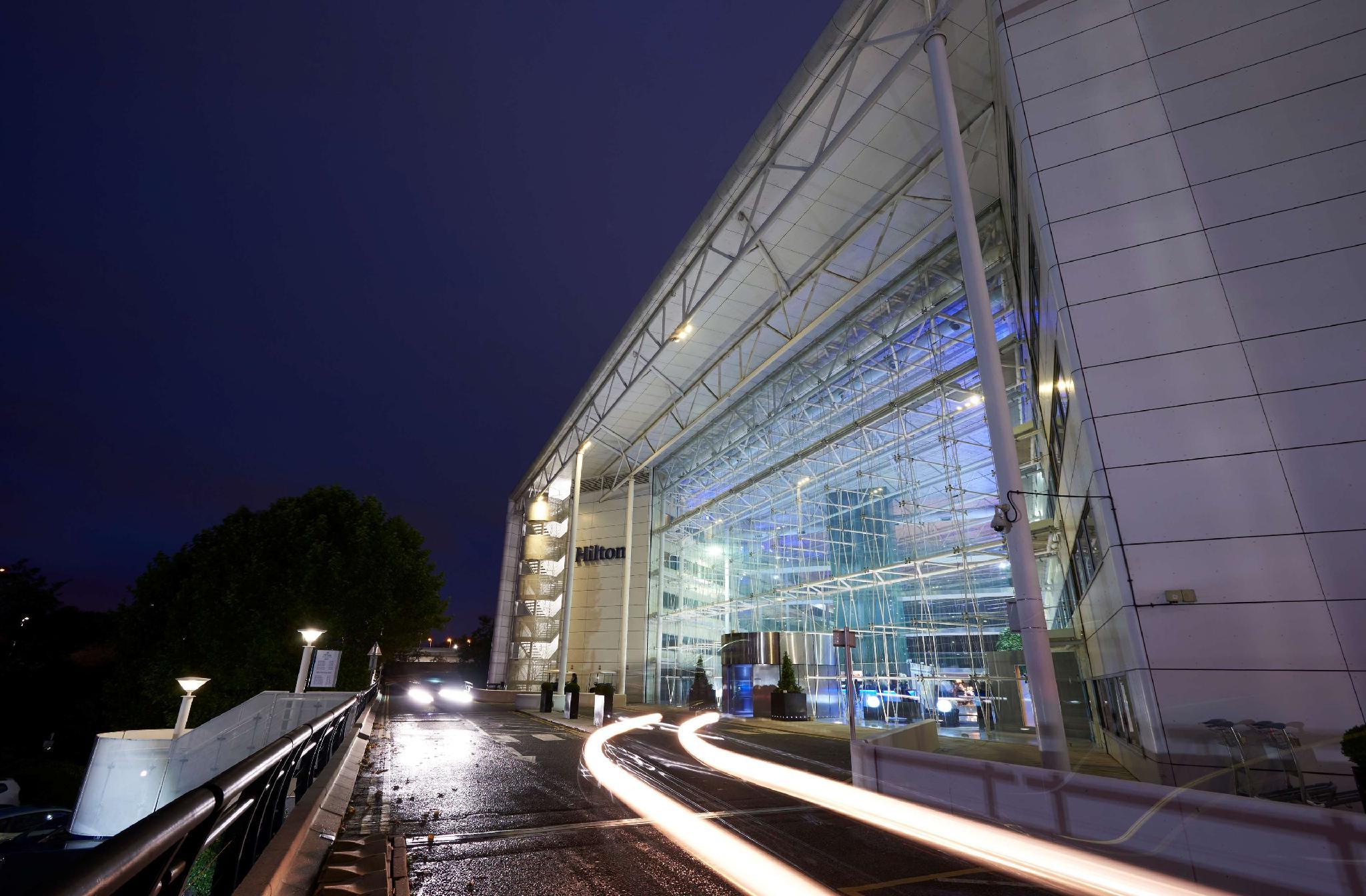 Ngoại cảnh khách sạn