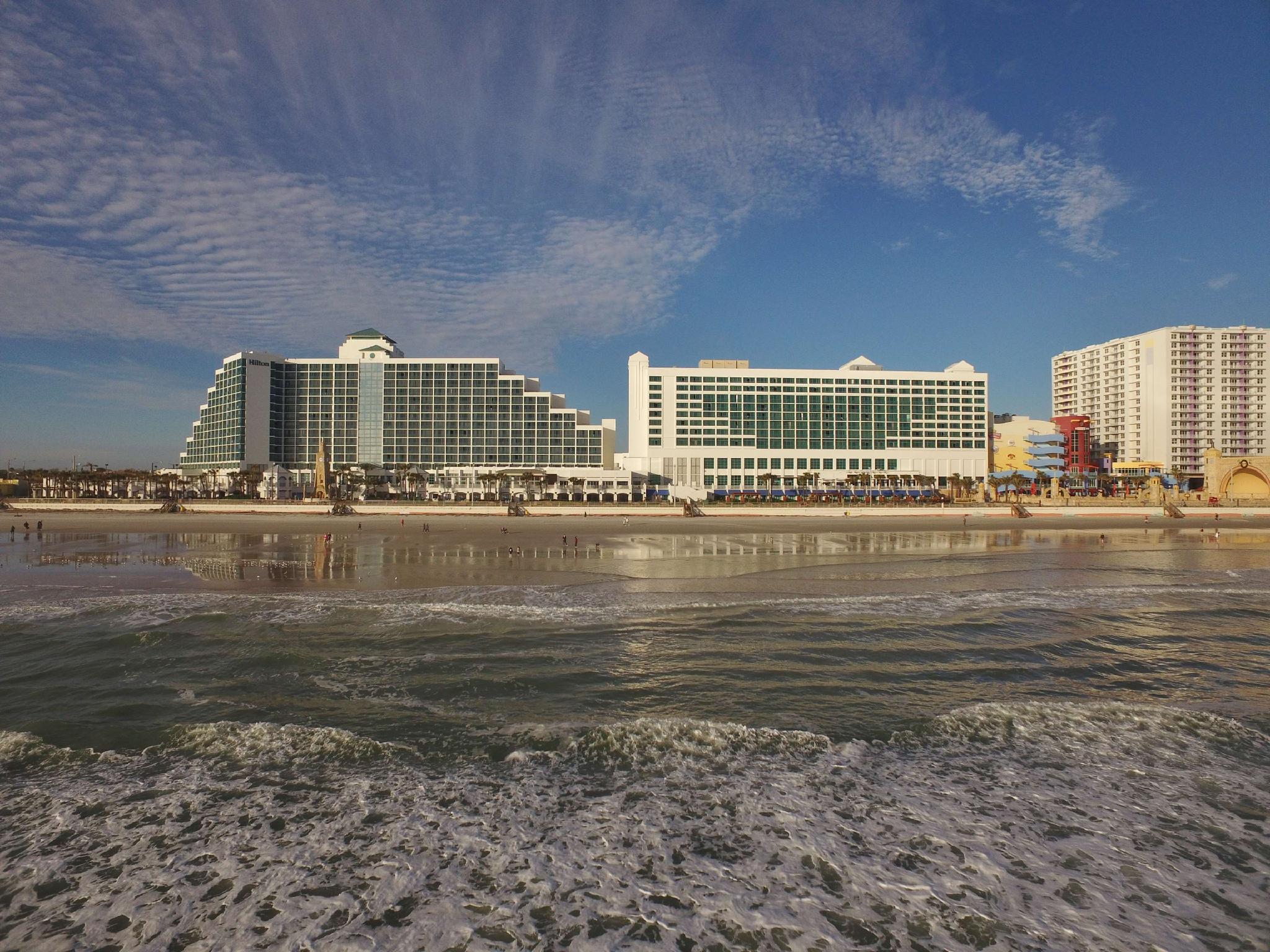 Ngoại cảnh khách sạn