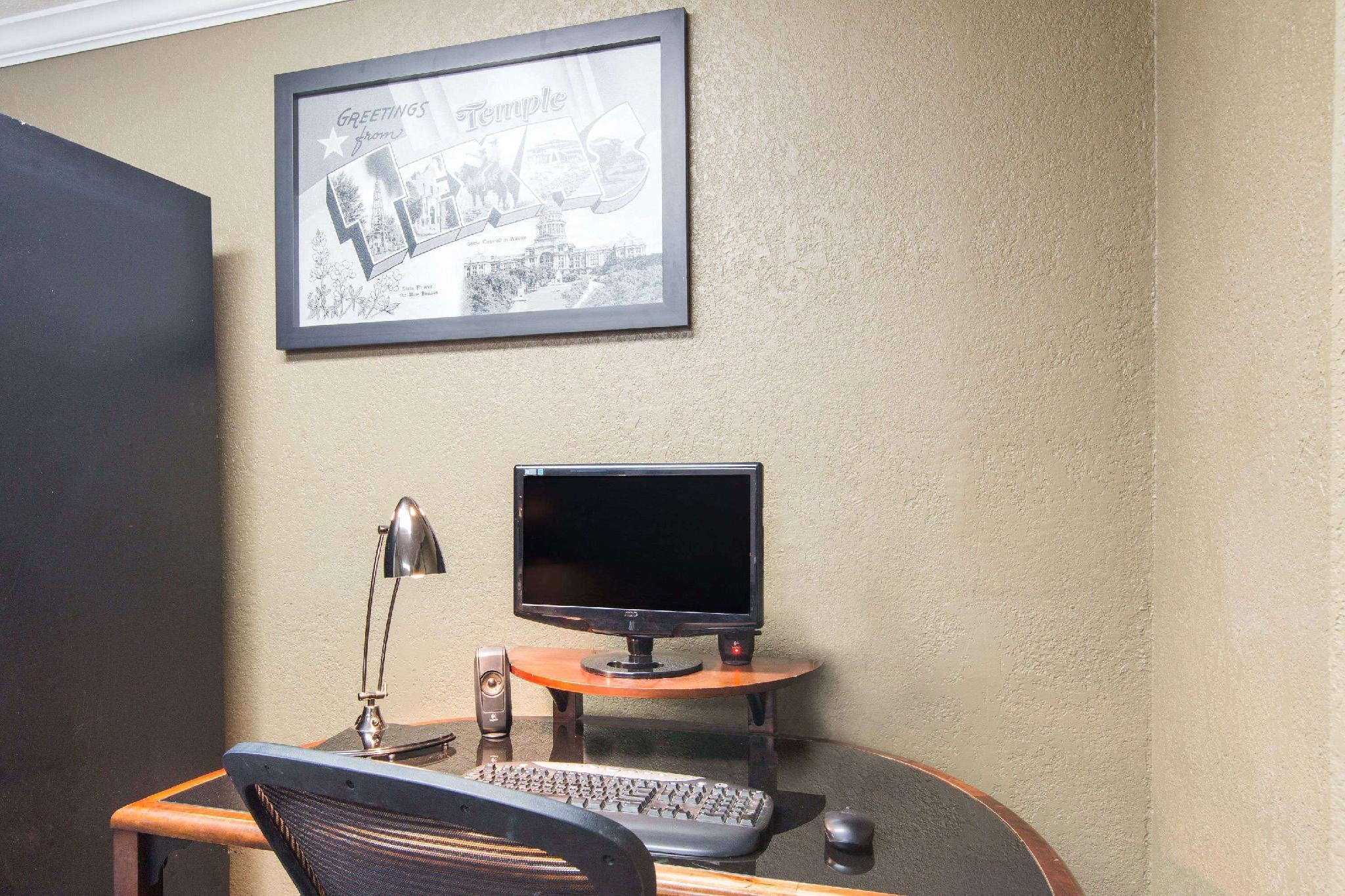 Trung tâm hội nghị