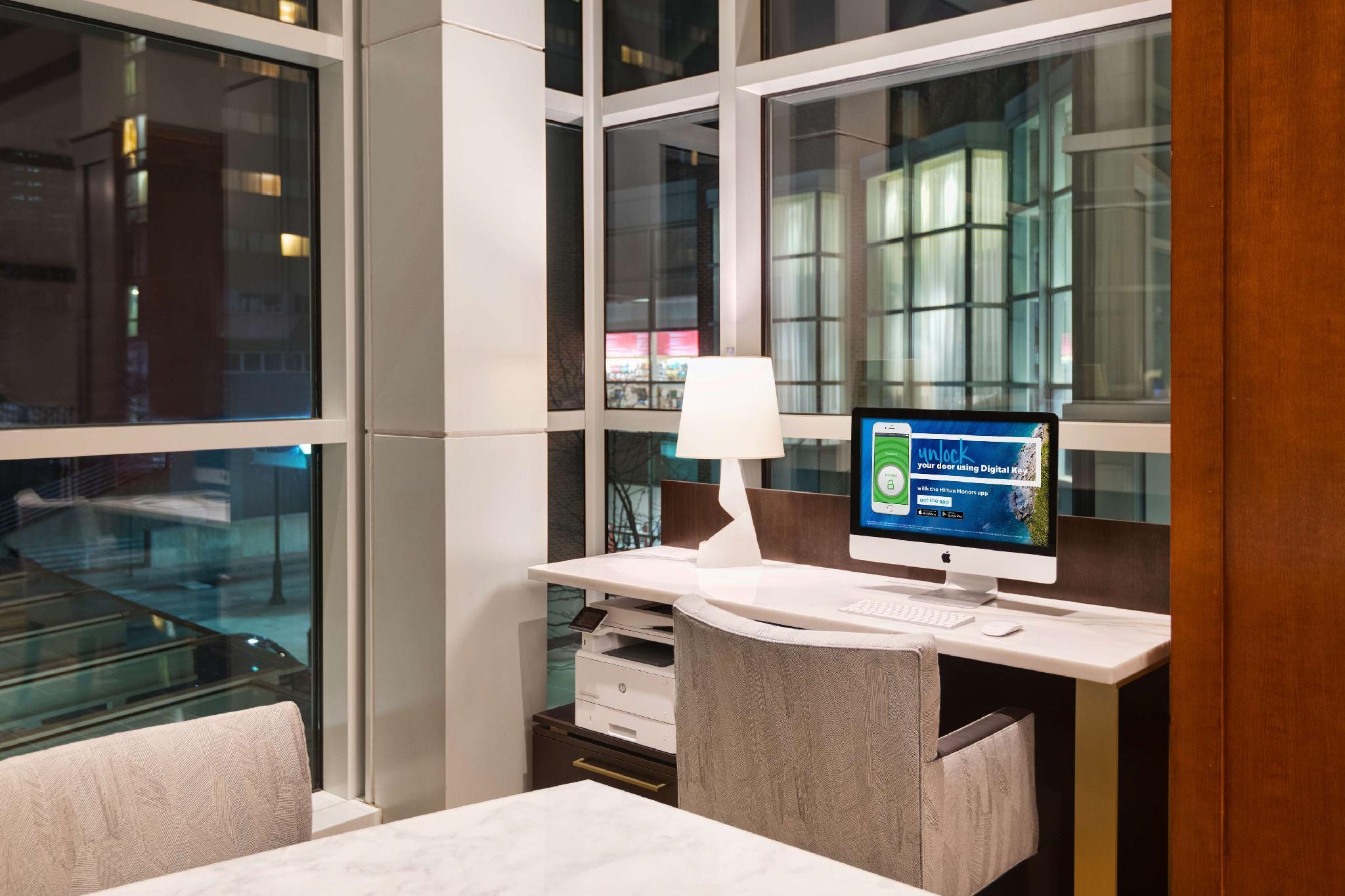 Trung tâm hội nghị