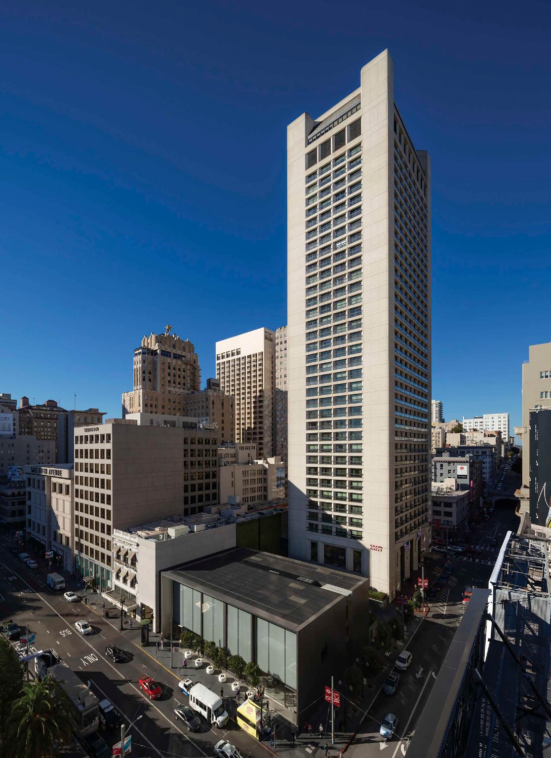 Ngoại cảnh khách sạn