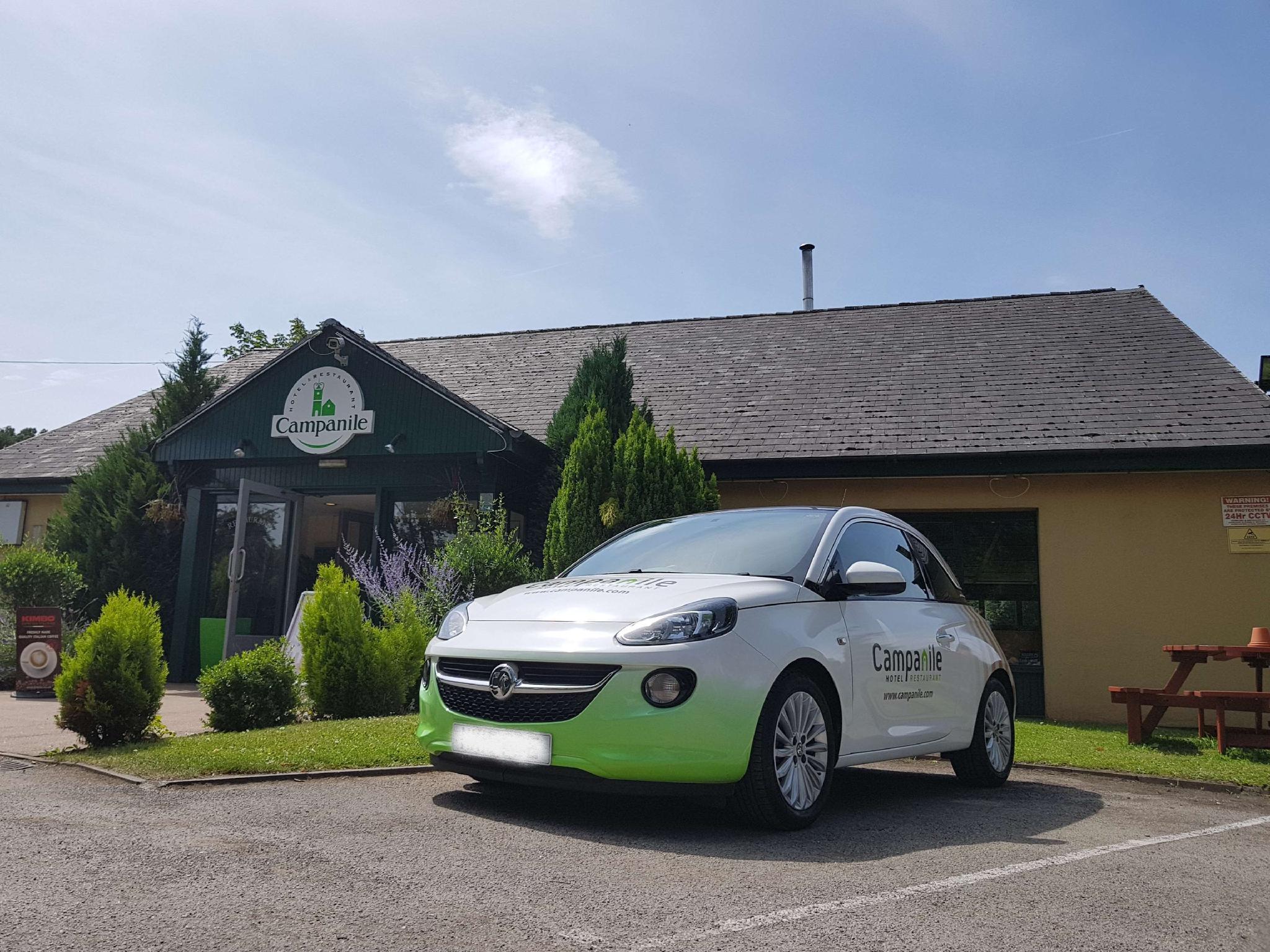 Ngoại cảnh khách sạn