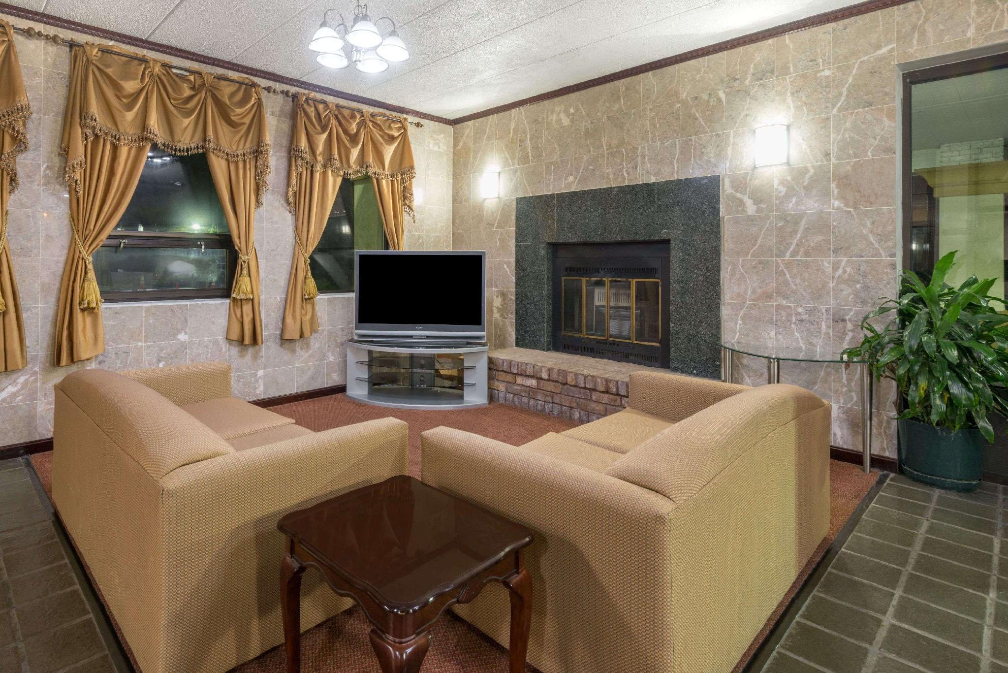 Trung tâm hội nghị