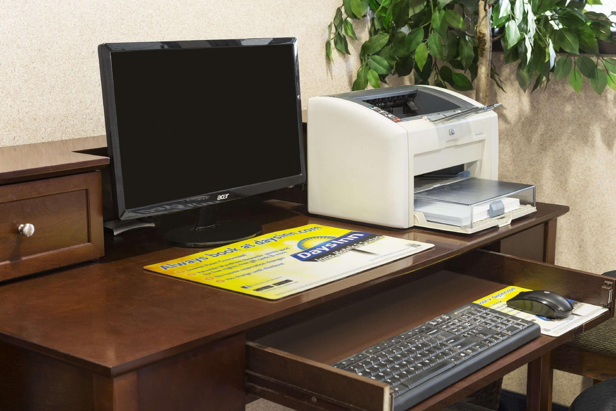 Trung tâm hội nghị