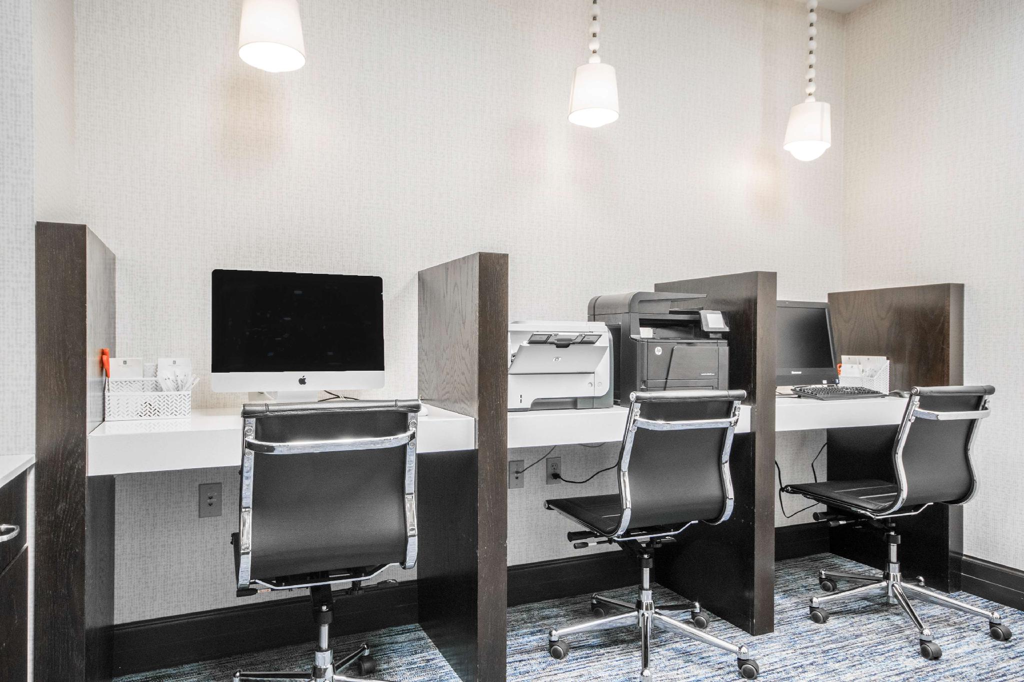 Trung tâm hội nghị