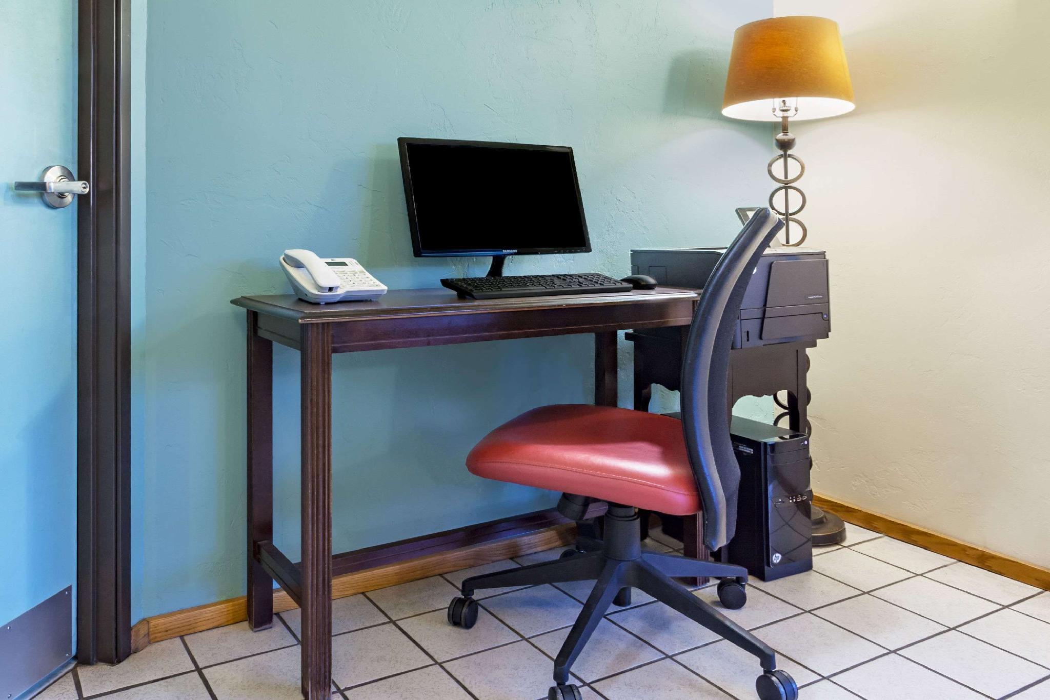 Trung tâm hội nghị