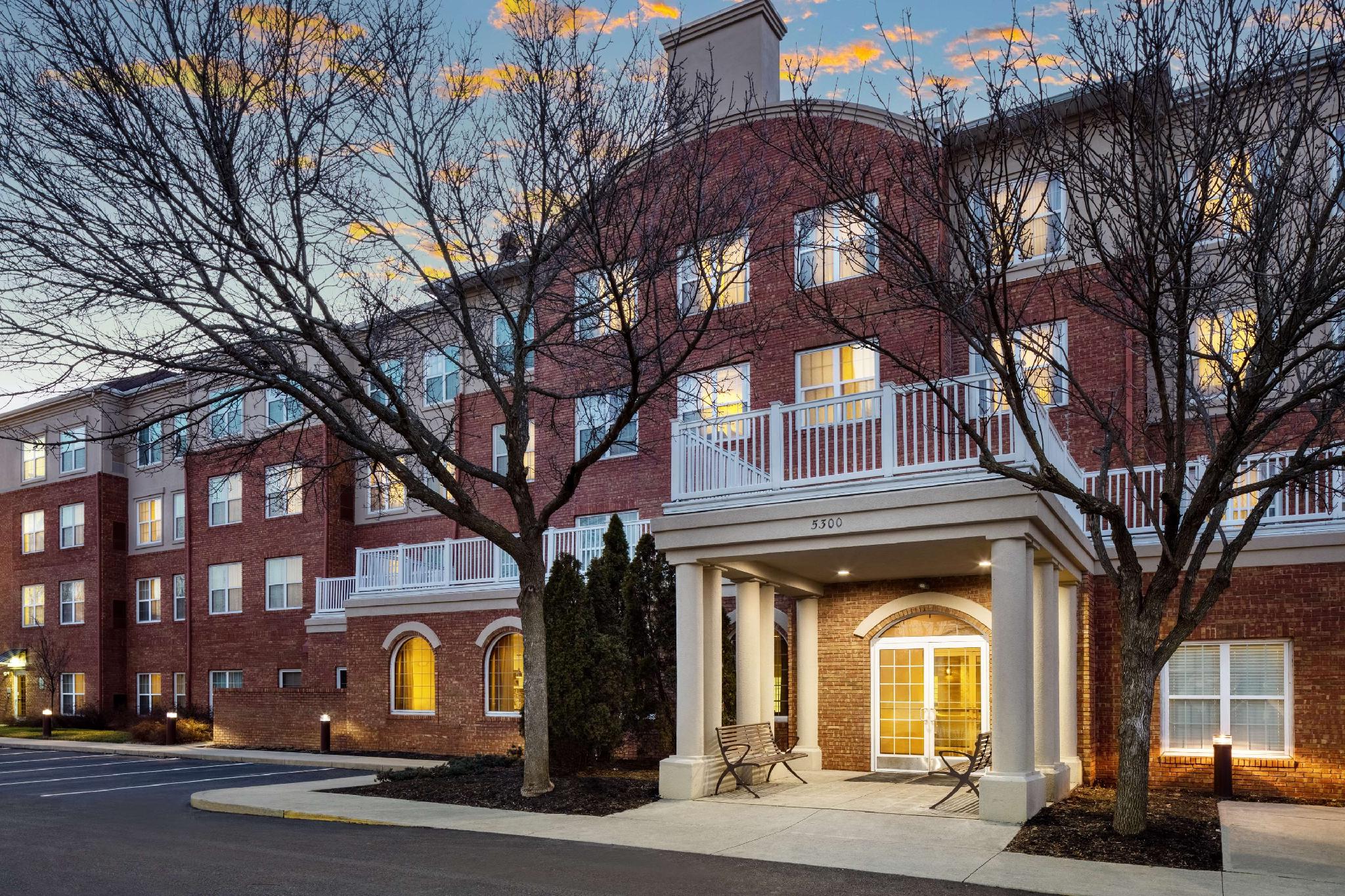 Ngoại cảnh khách sạn