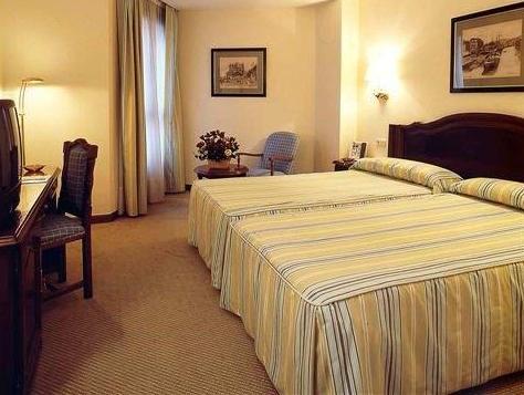 Bồn tắm nước nóng