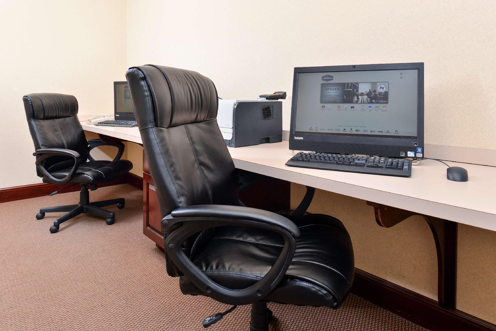 Trung tâm hội nghị