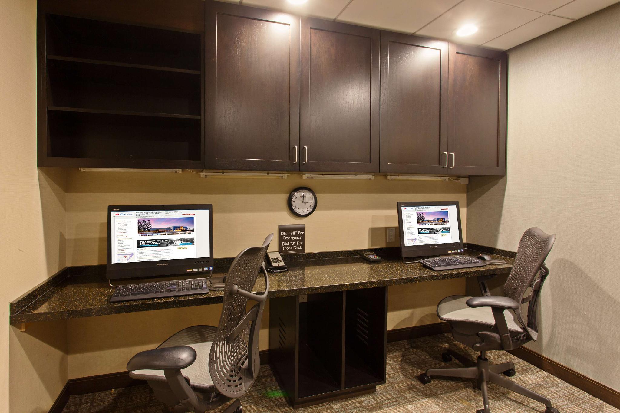 Trung tâm hội nghị