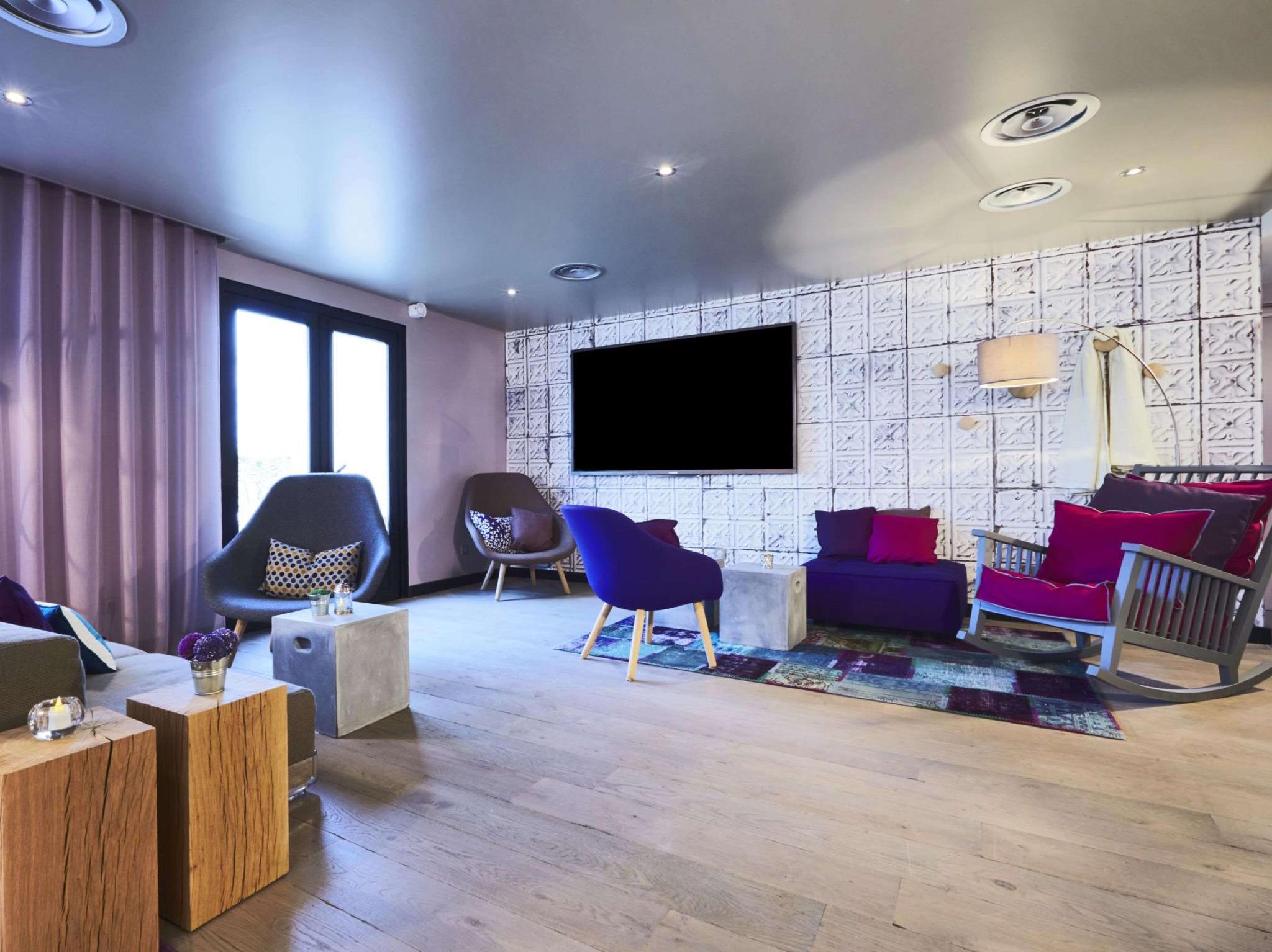 Tiện nghi giải trí