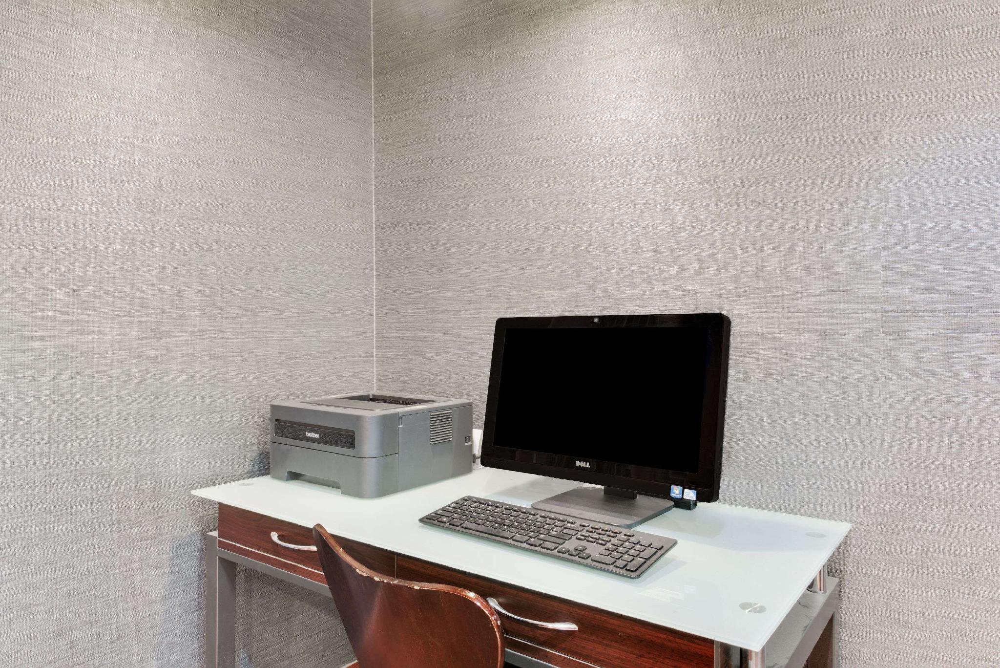 Trung tâm hội nghị