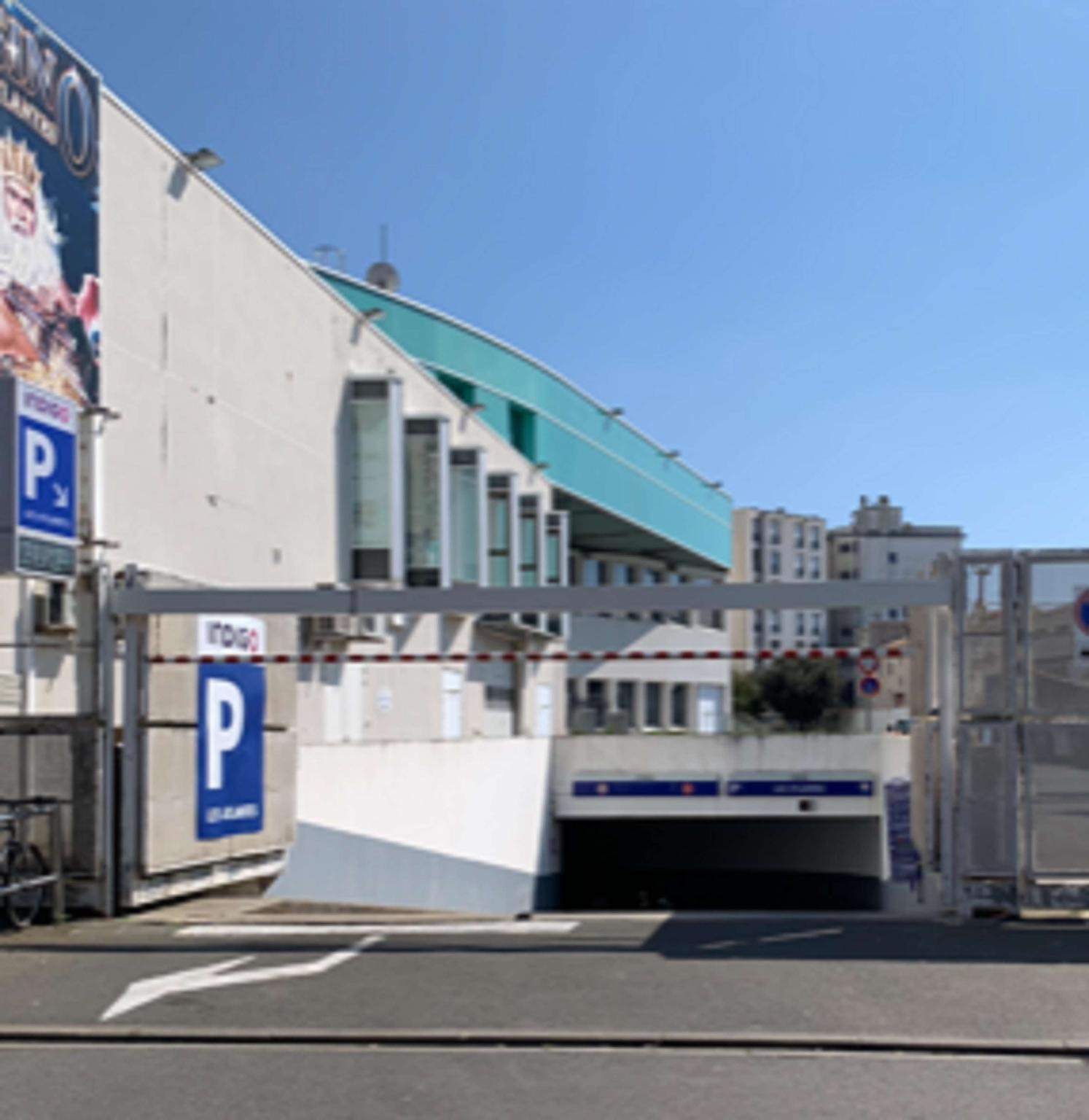 Ngoại cảnh khách sạn