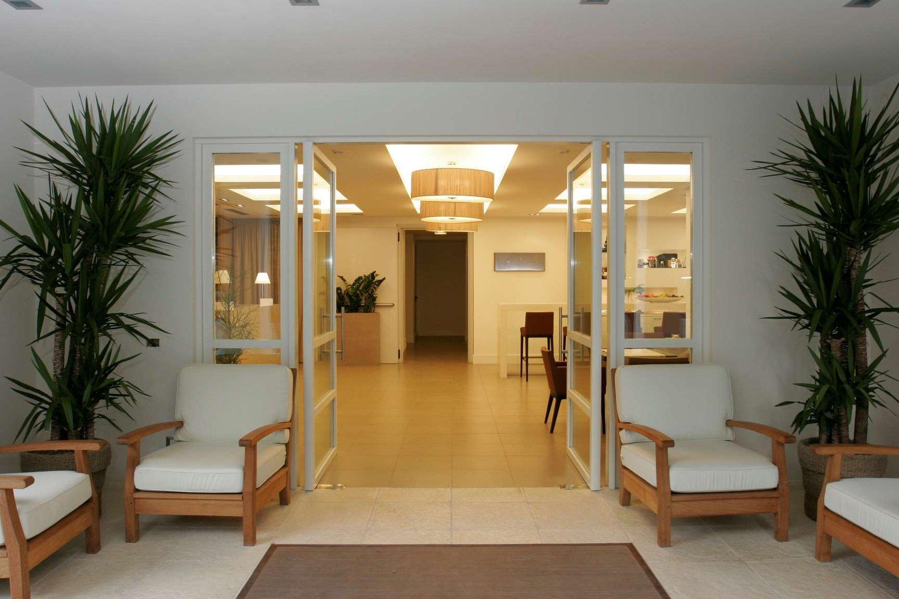 Ngoại cảnh khách sạn