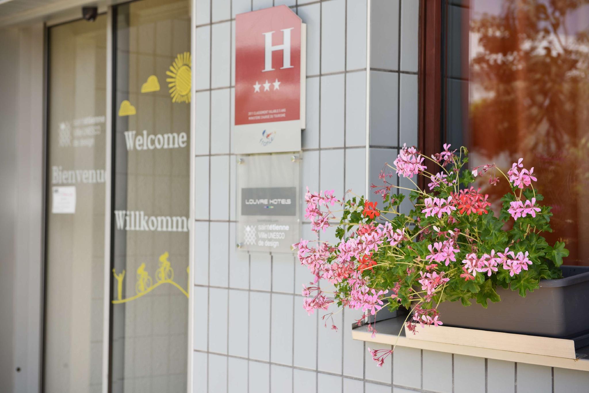 Ngoại cảnh khách sạn