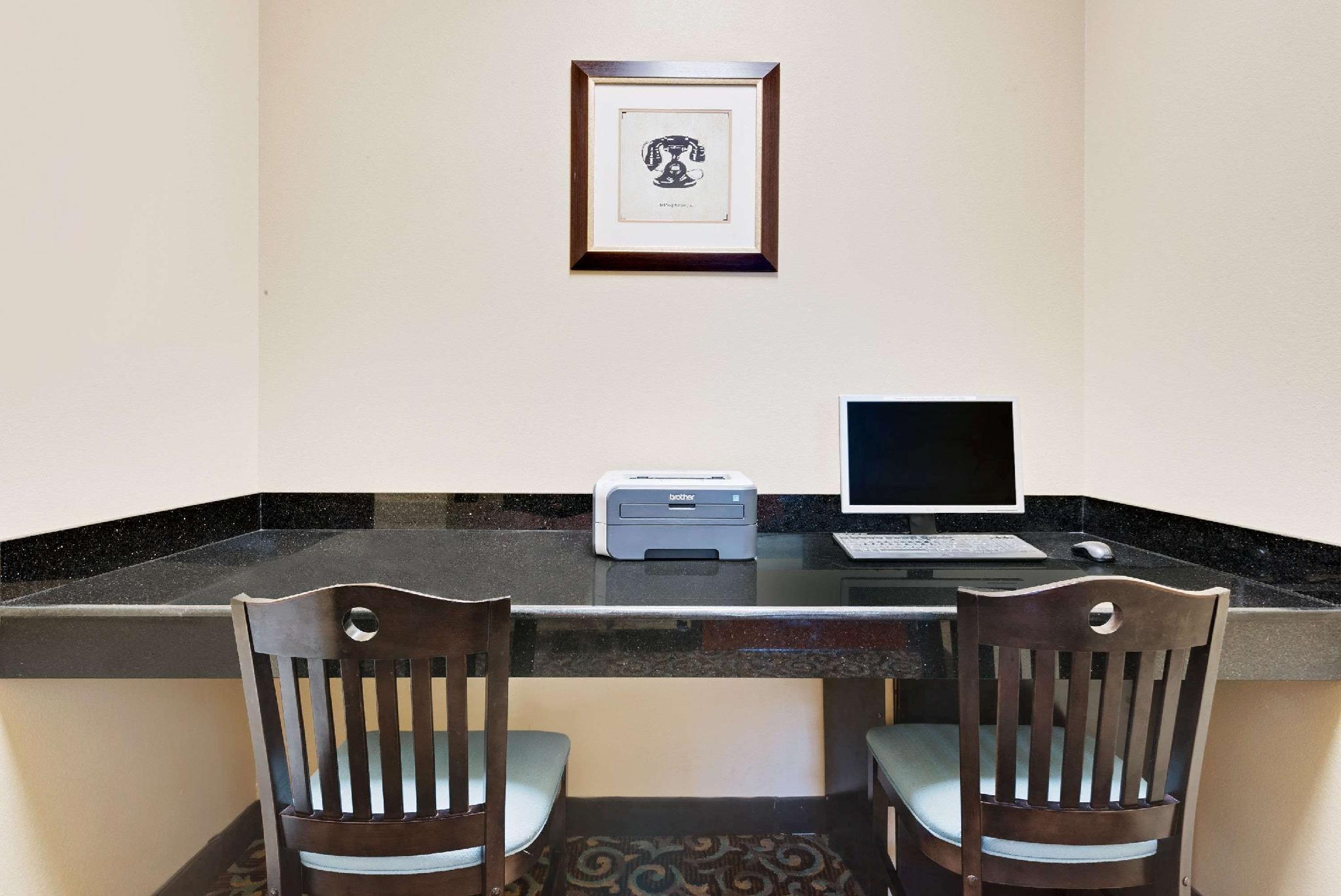 Trung tâm hội nghị