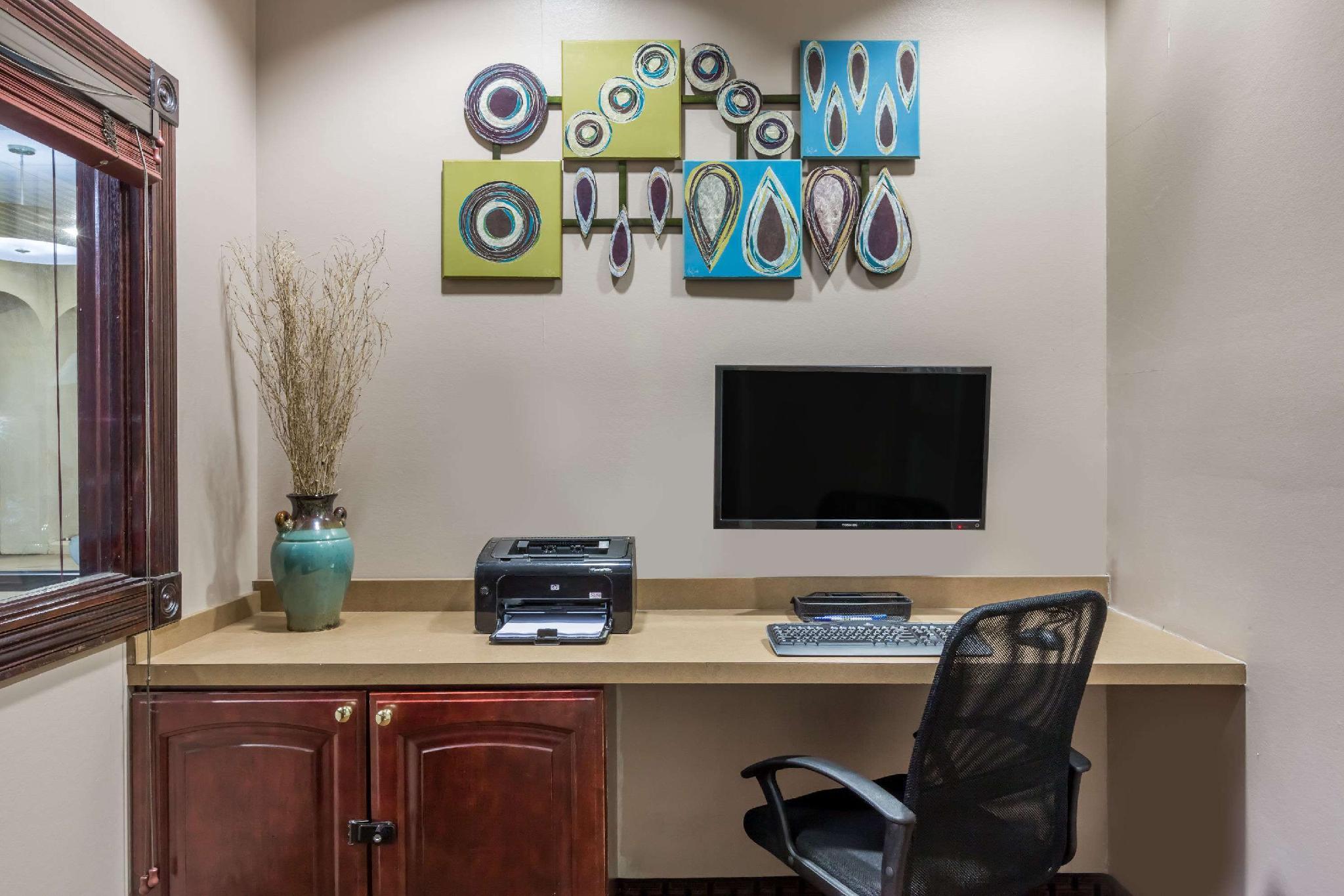 Trung tâm hội nghị