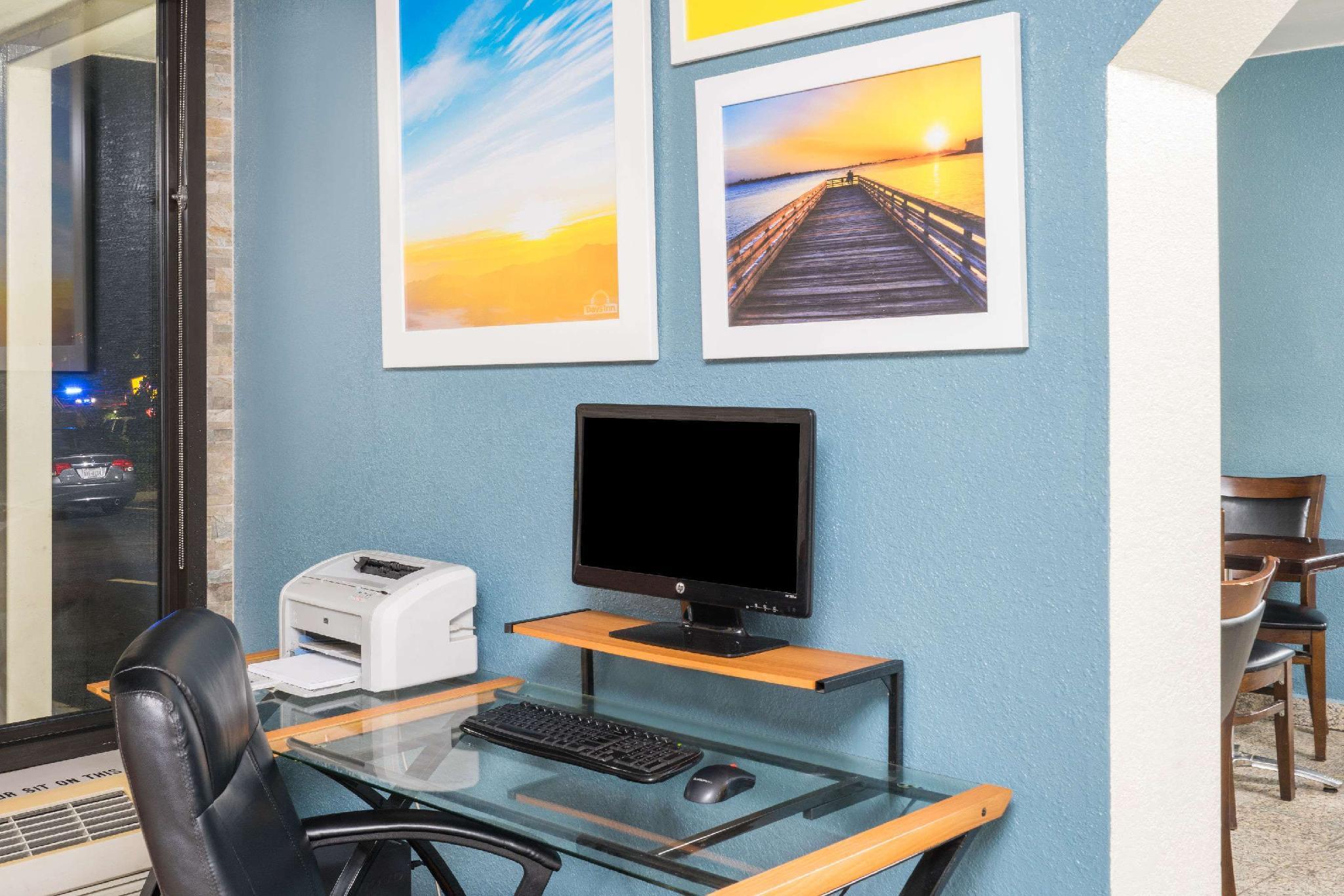 Trung tâm hội nghị