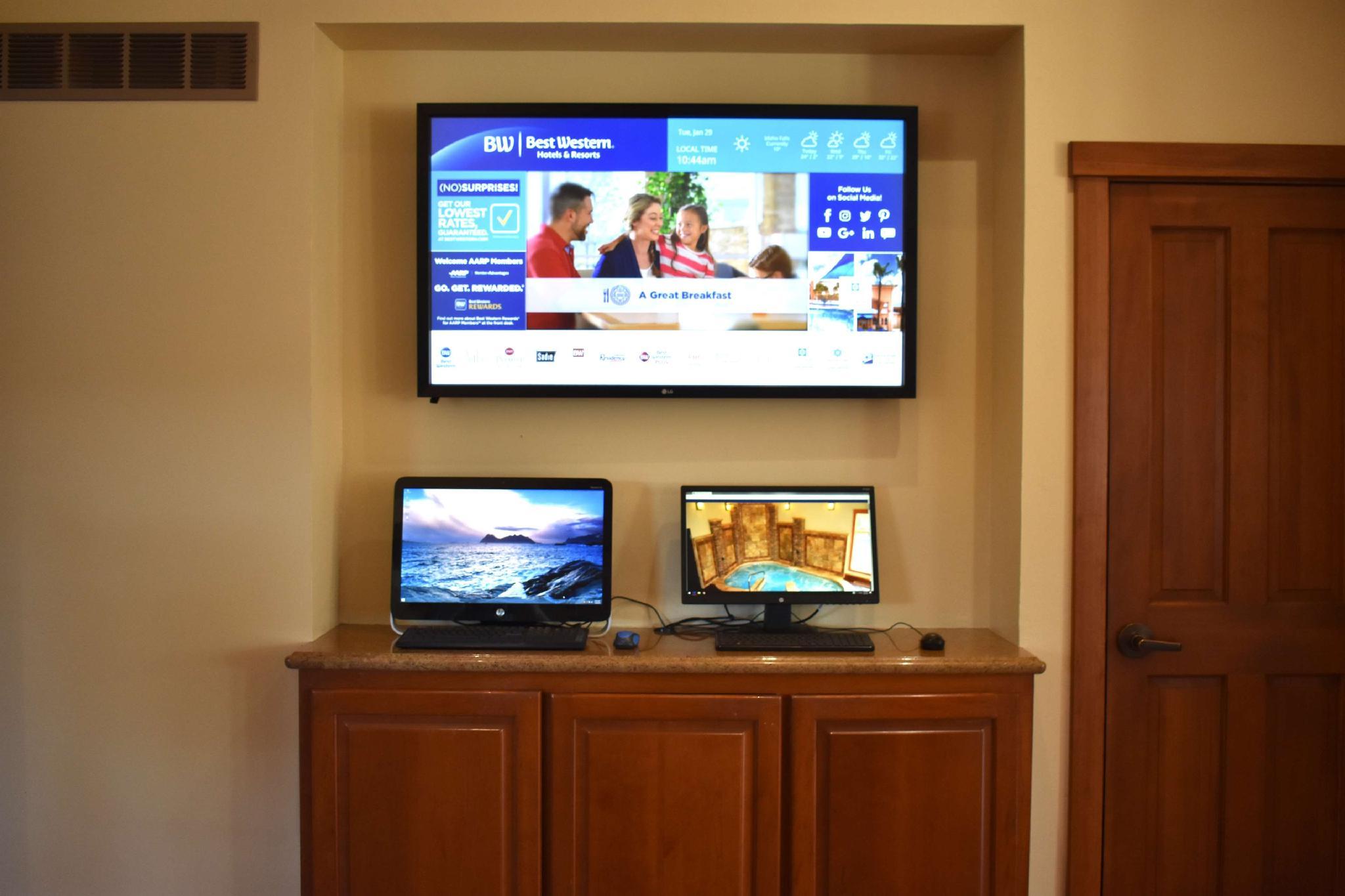 Trung tâm hội nghị