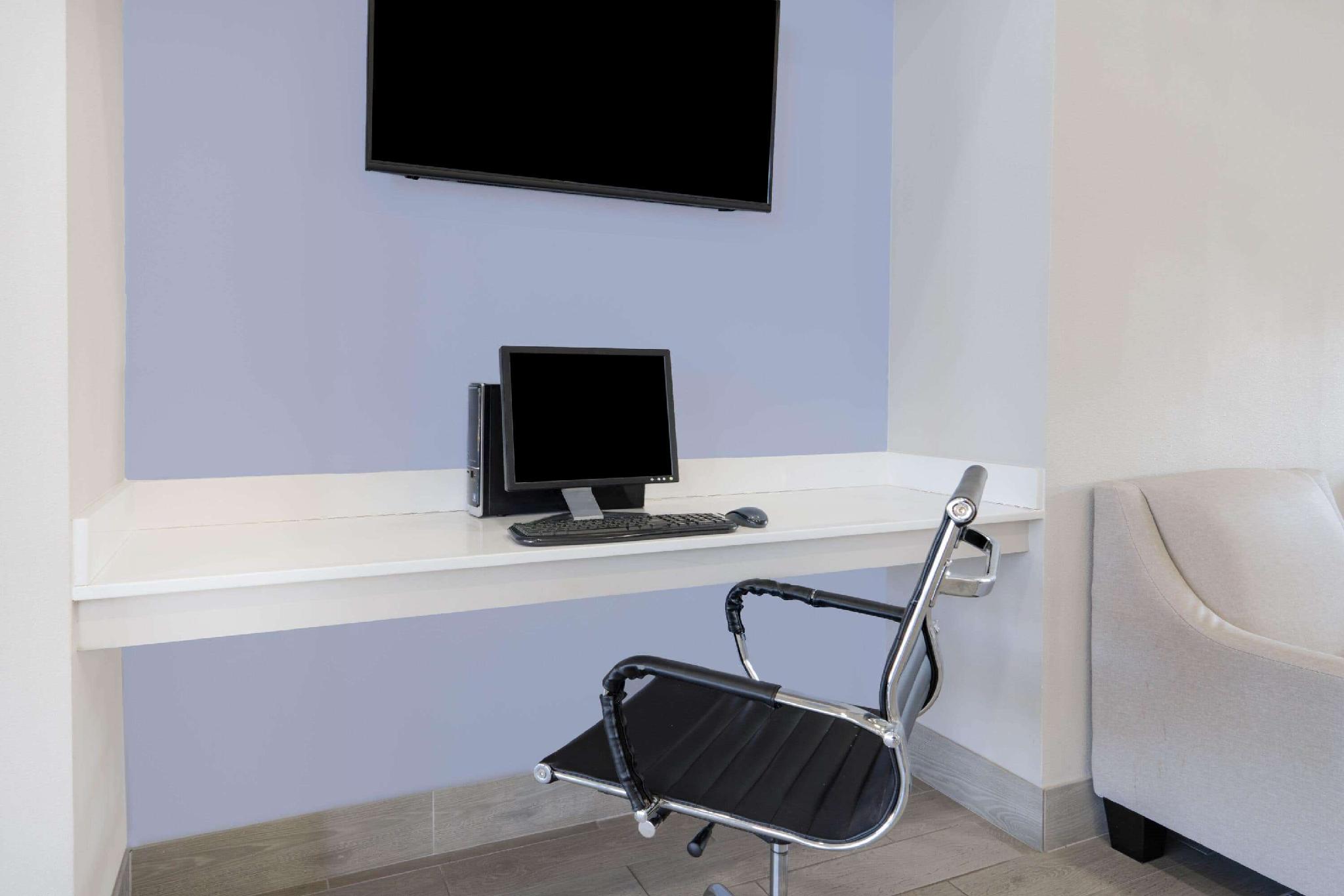 Trung tâm hội nghị