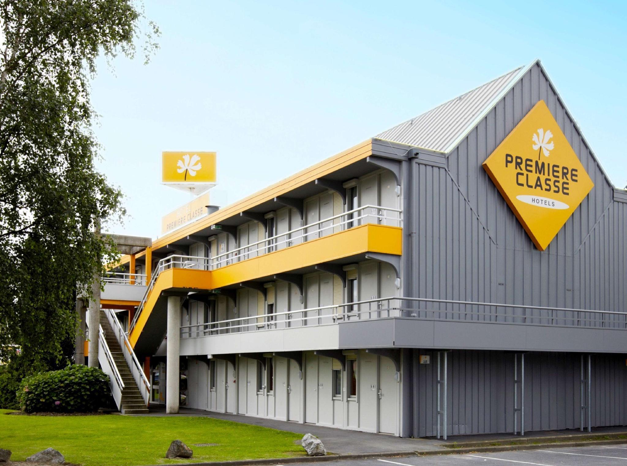 Ngoại cảnh khách sạn