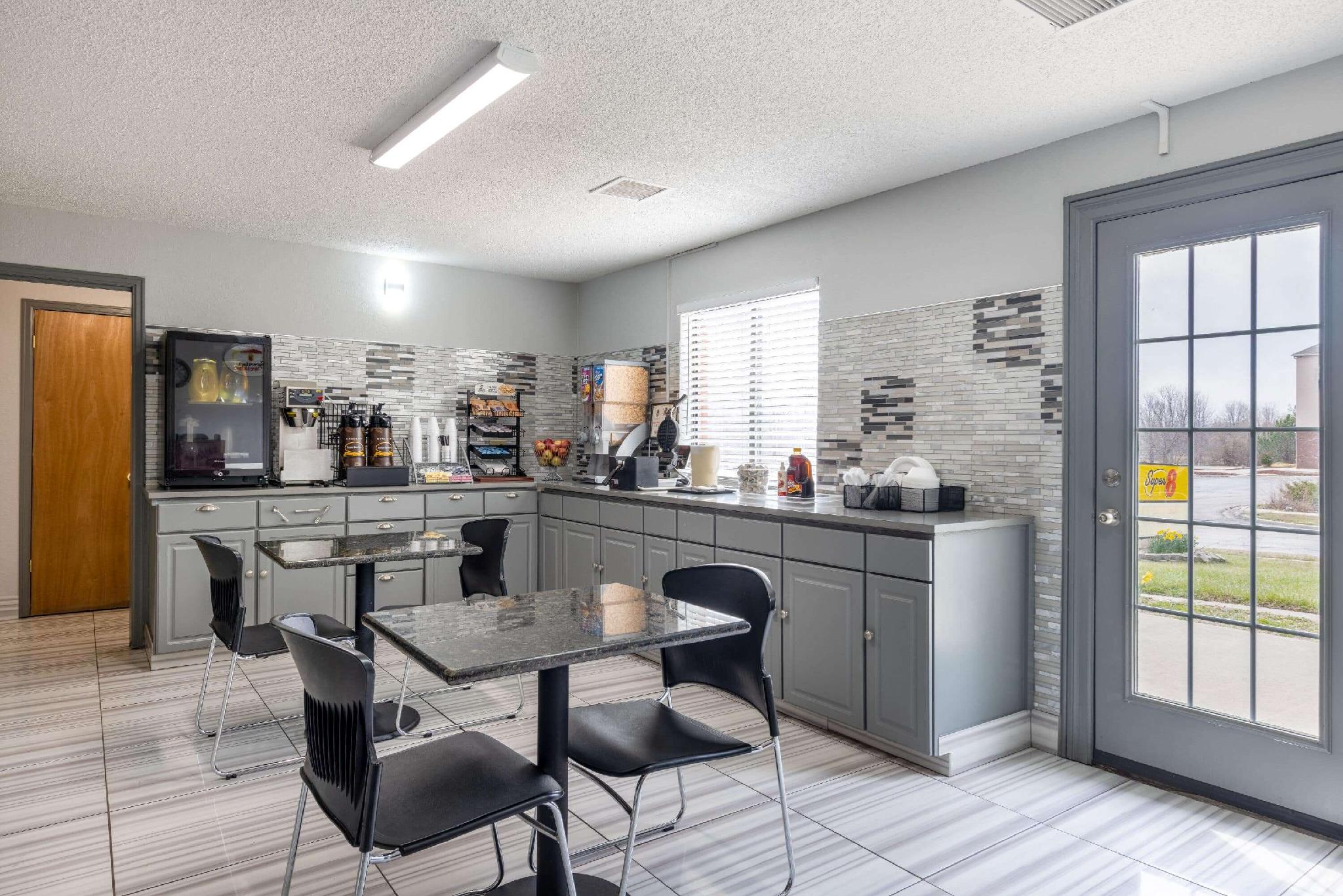 Đồ ăn và thức uống