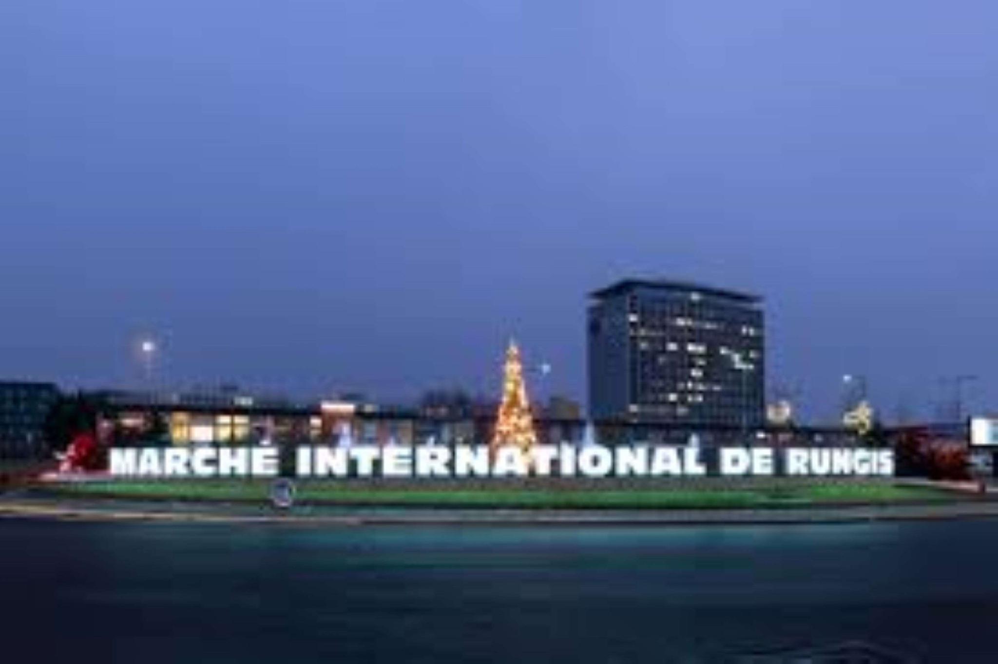 Trung tâm hội nghị