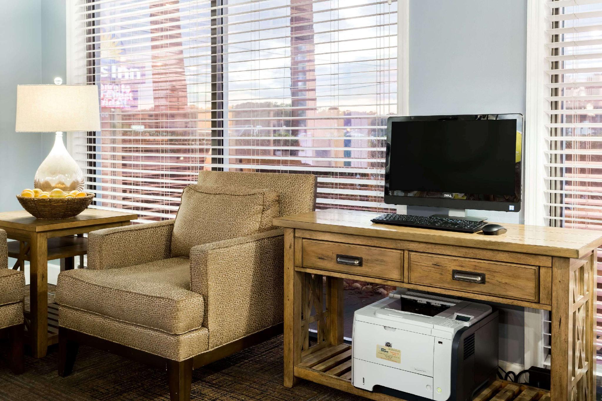 Trung tâm hội nghị