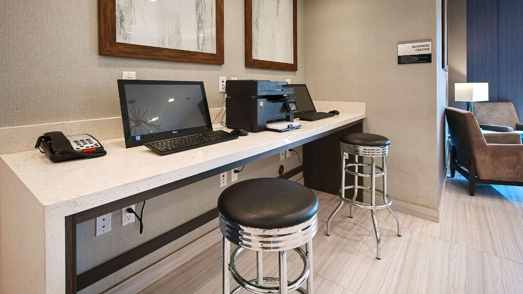 Trung tâm hội nghị