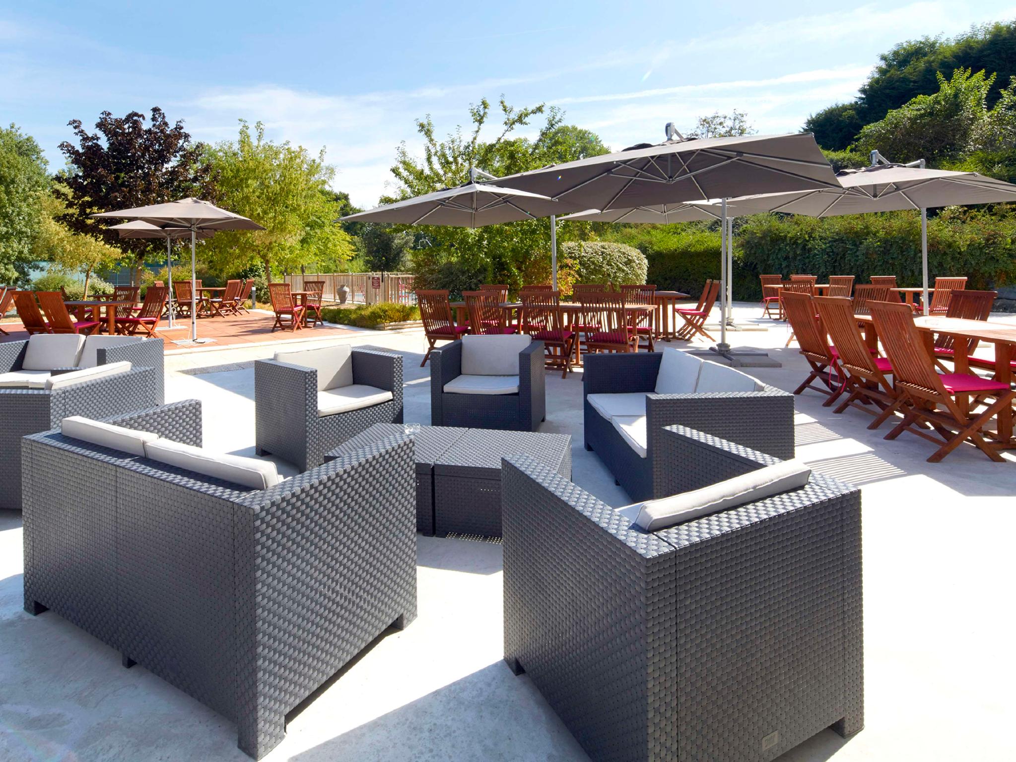 Ngoại cảnh khách sạn