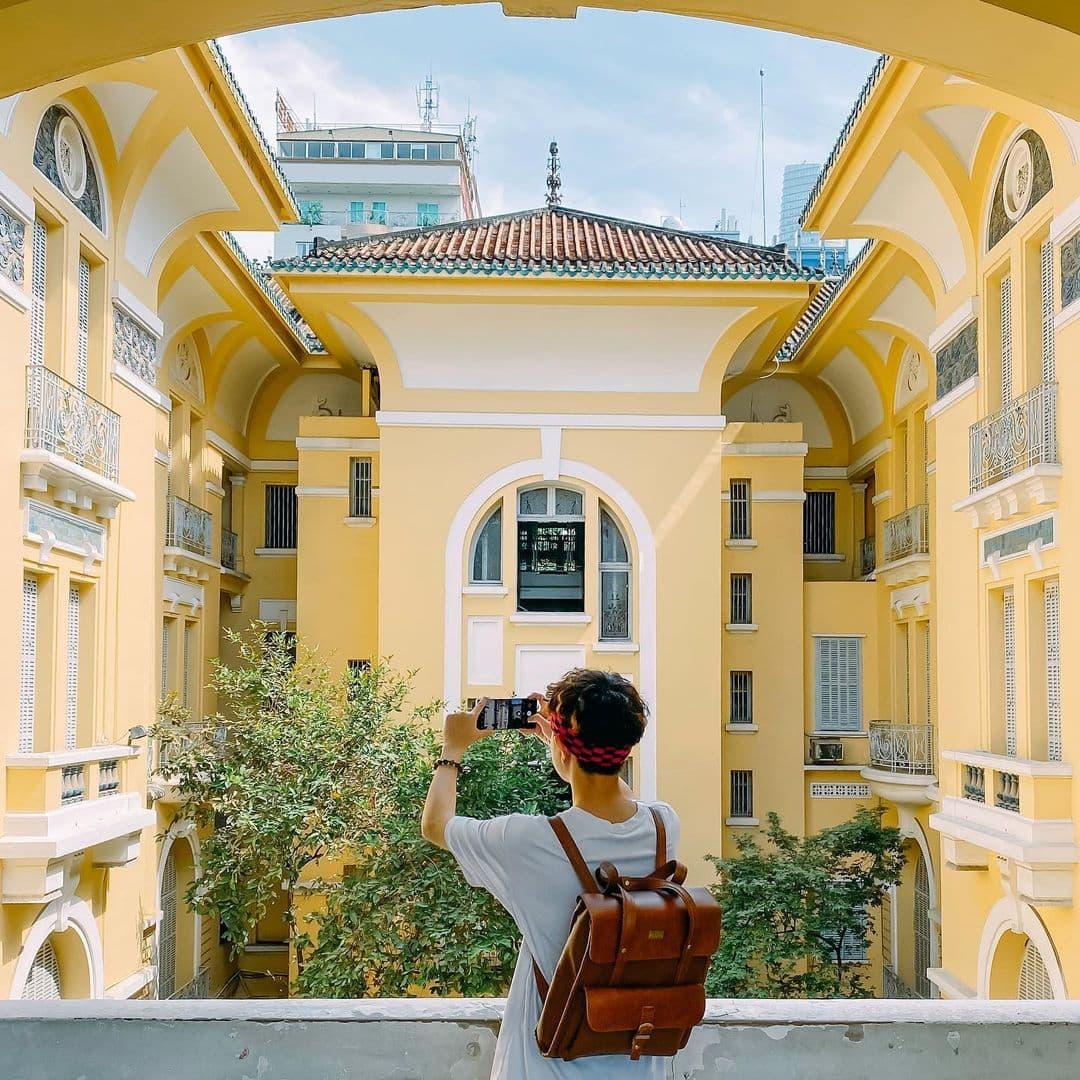 Nơi tham quan gần đây