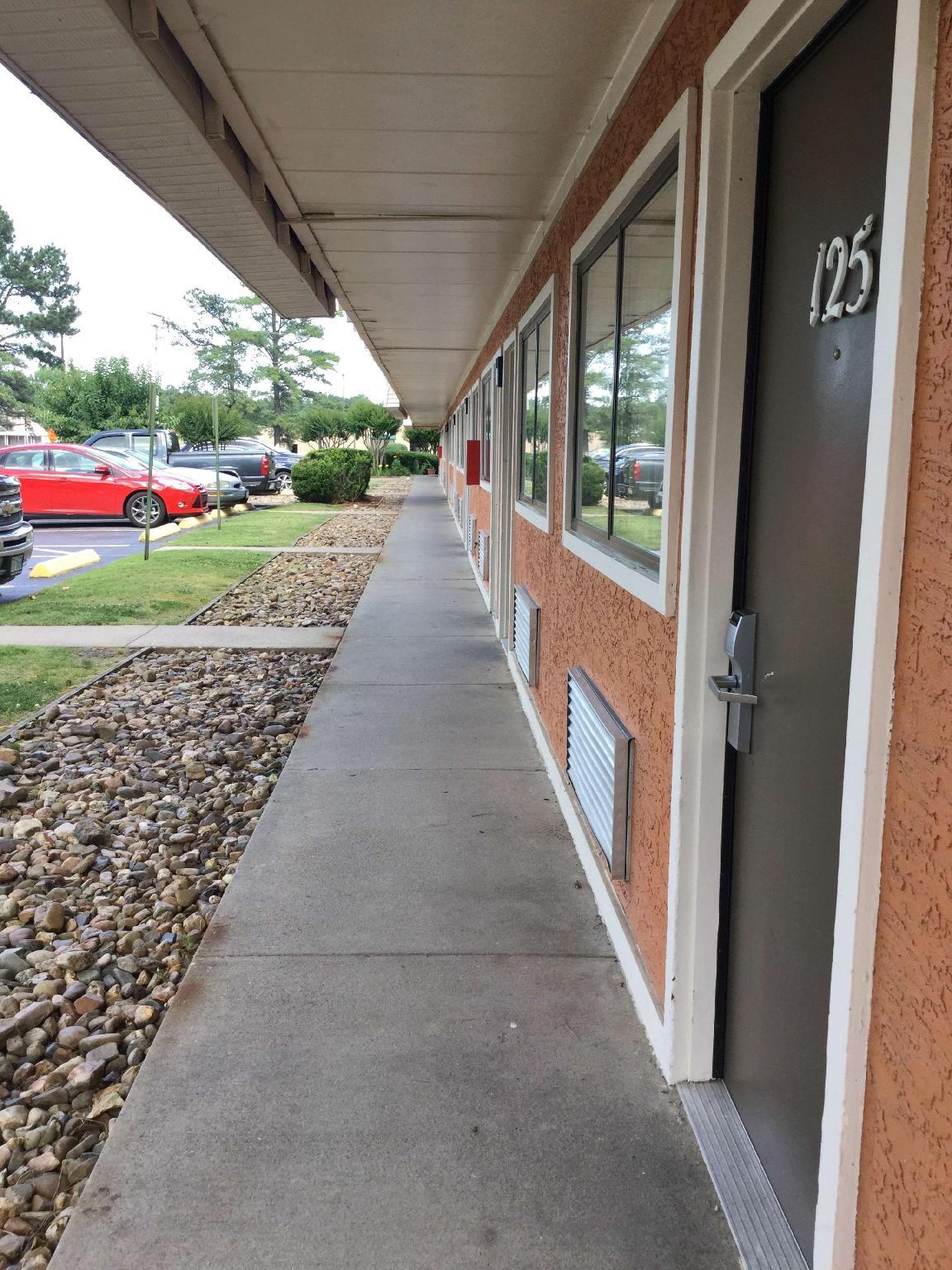 Ngoại cảnh khách sạn