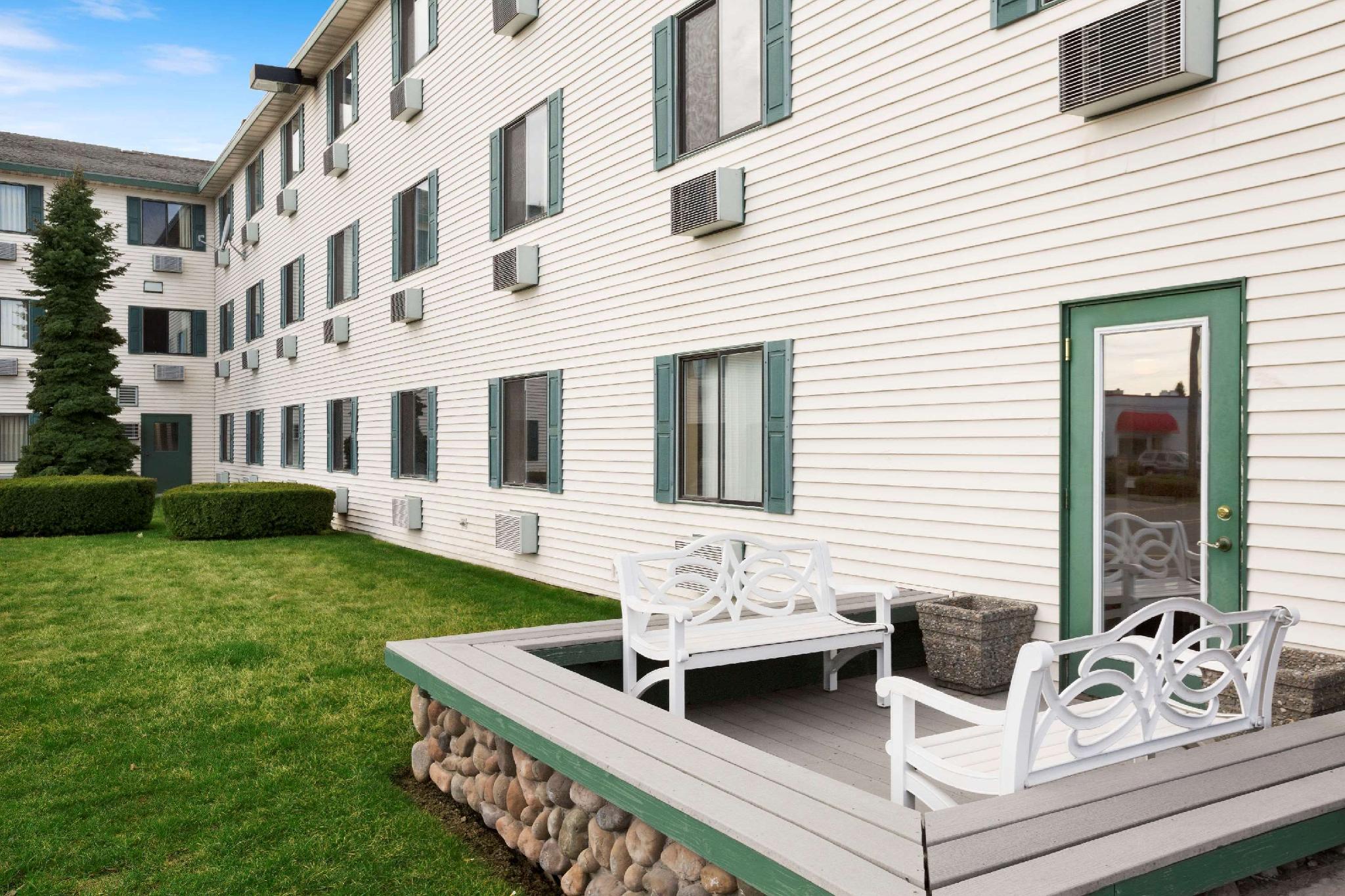 Ngoại cảnh khách sạn