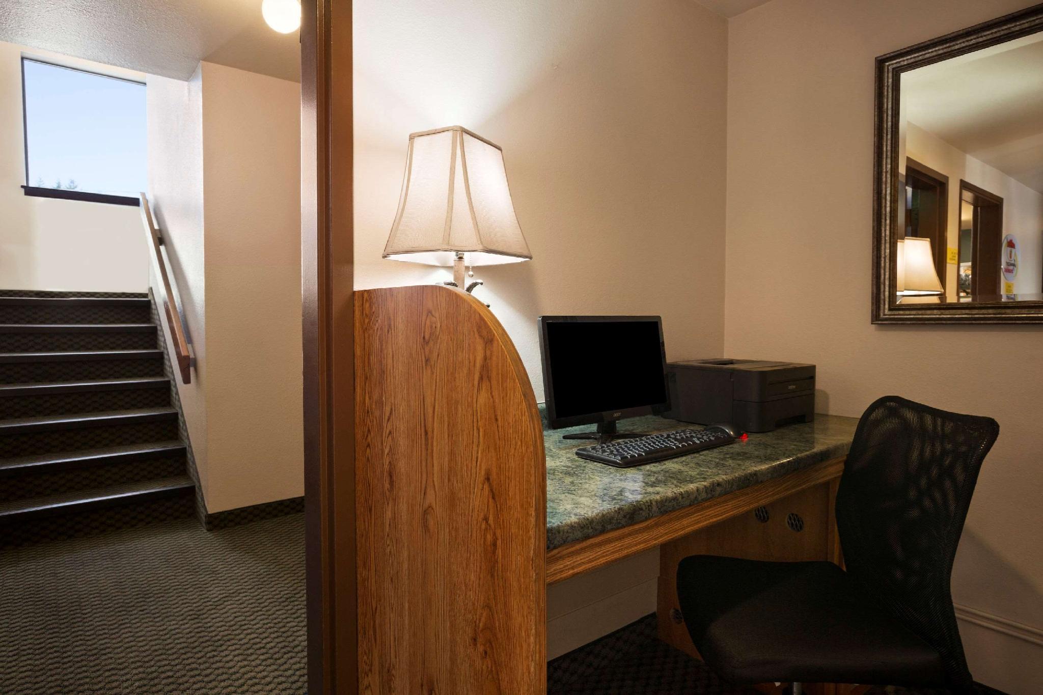 Trung tâm hội nghị