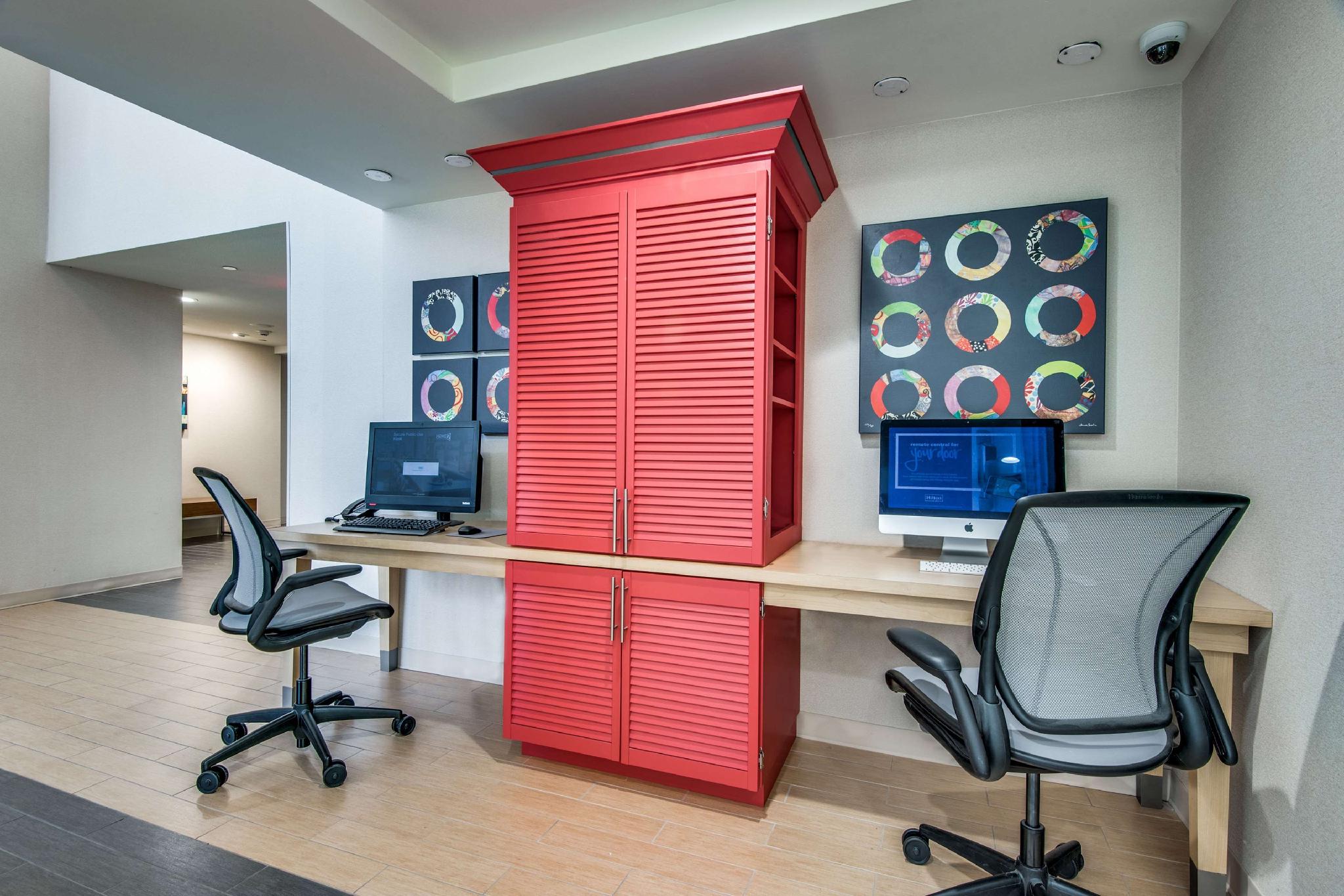 Trung tâm hội nghị