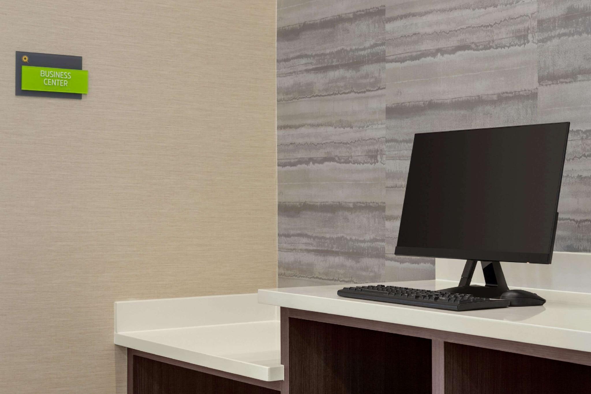 Trung tâm hội nghị