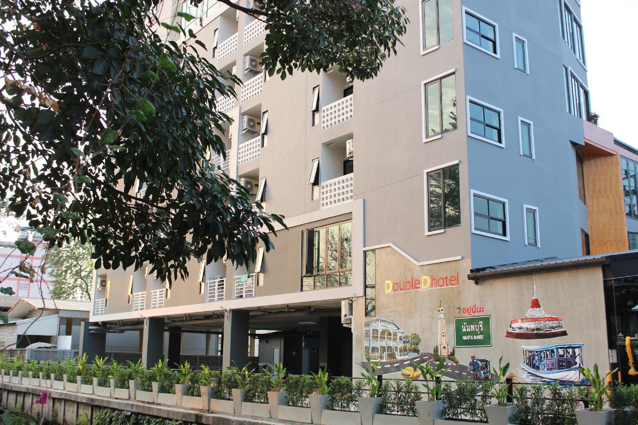 Ngoại cảnh khách sạn