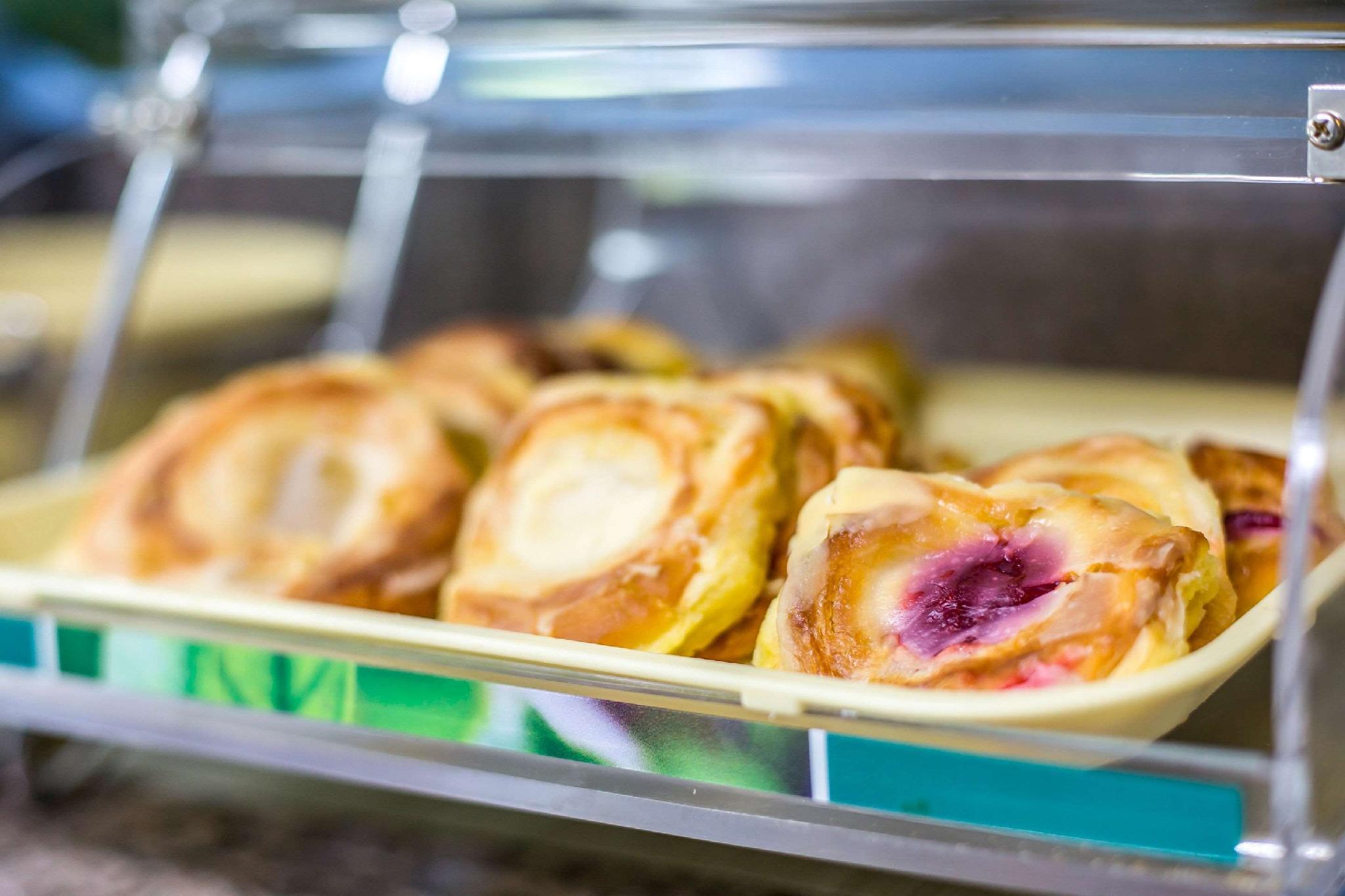 Đồ ăn và thức uống