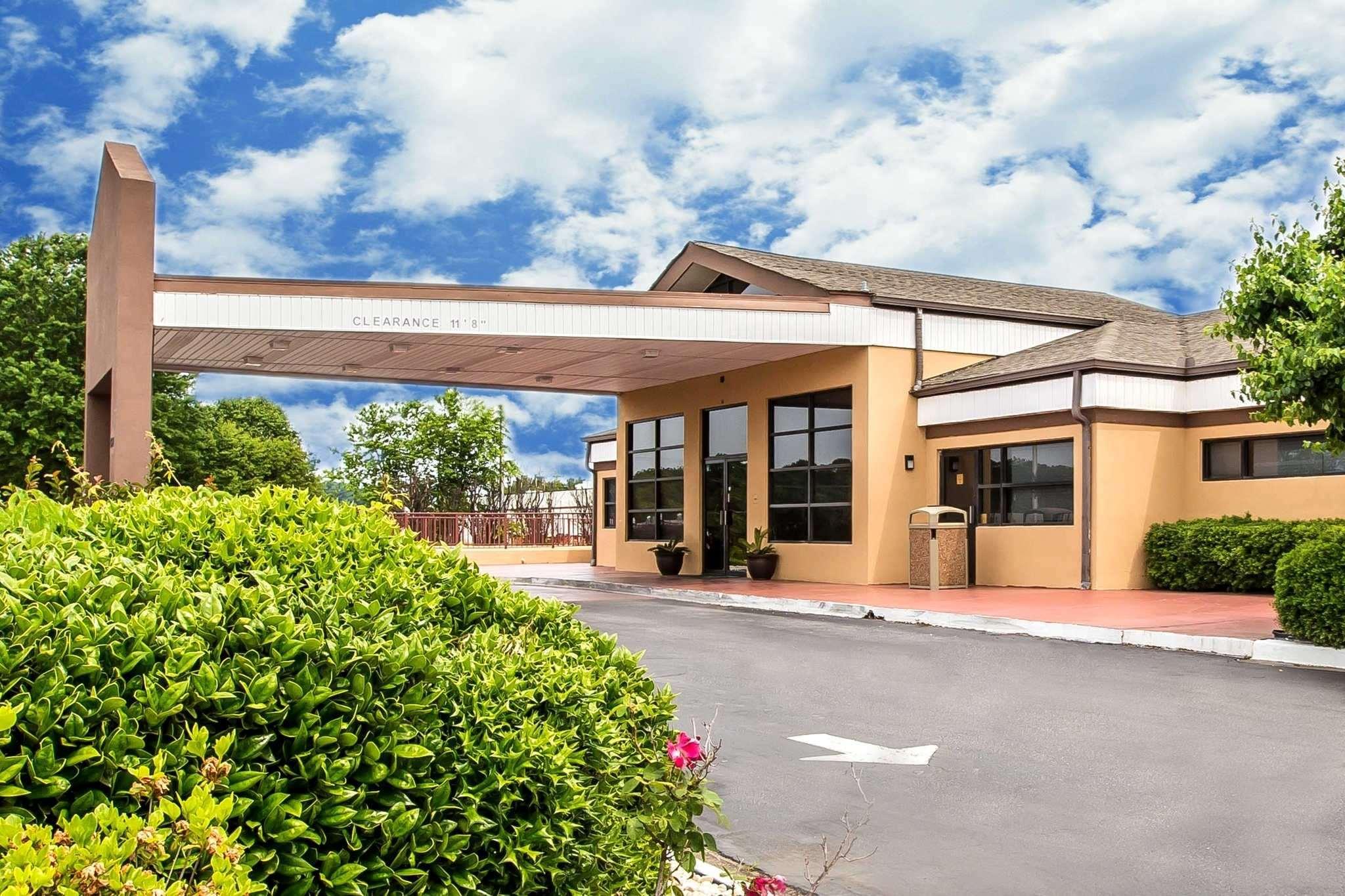 Ngoại cảnh khách sạn