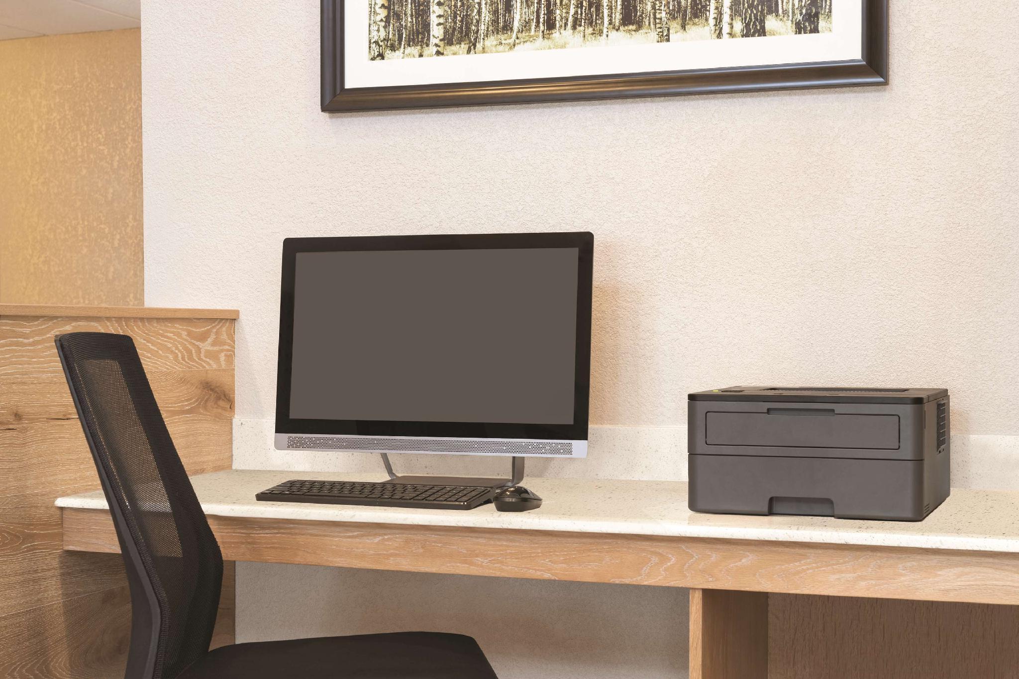 Trung tâm hội nghị