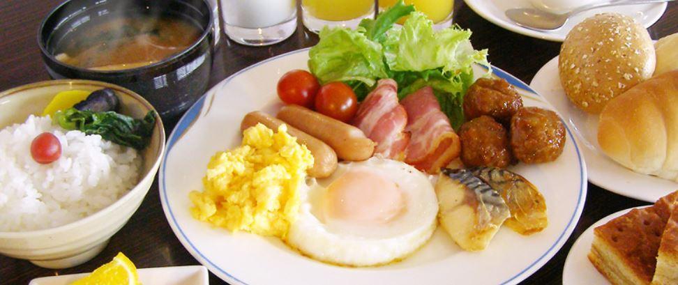 Đồ ăn và thức uống