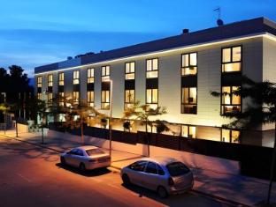 Ngoại cảnh khách sạn