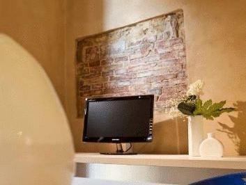 Trung tâm hội nghị