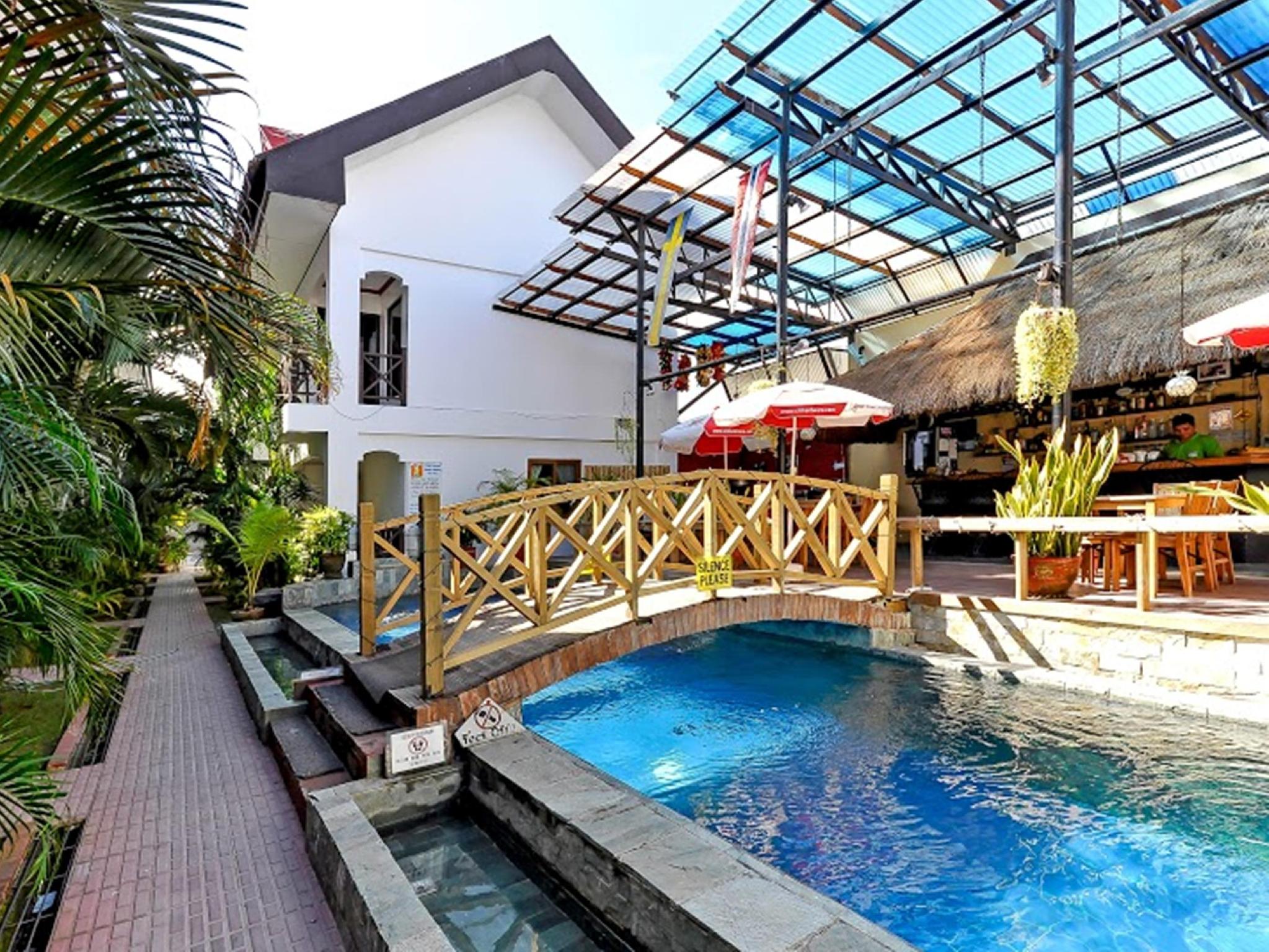 Ngoại cảnh khách sạn