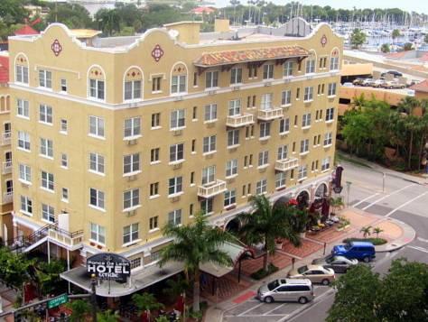 Ngoại cảnh khách sạn