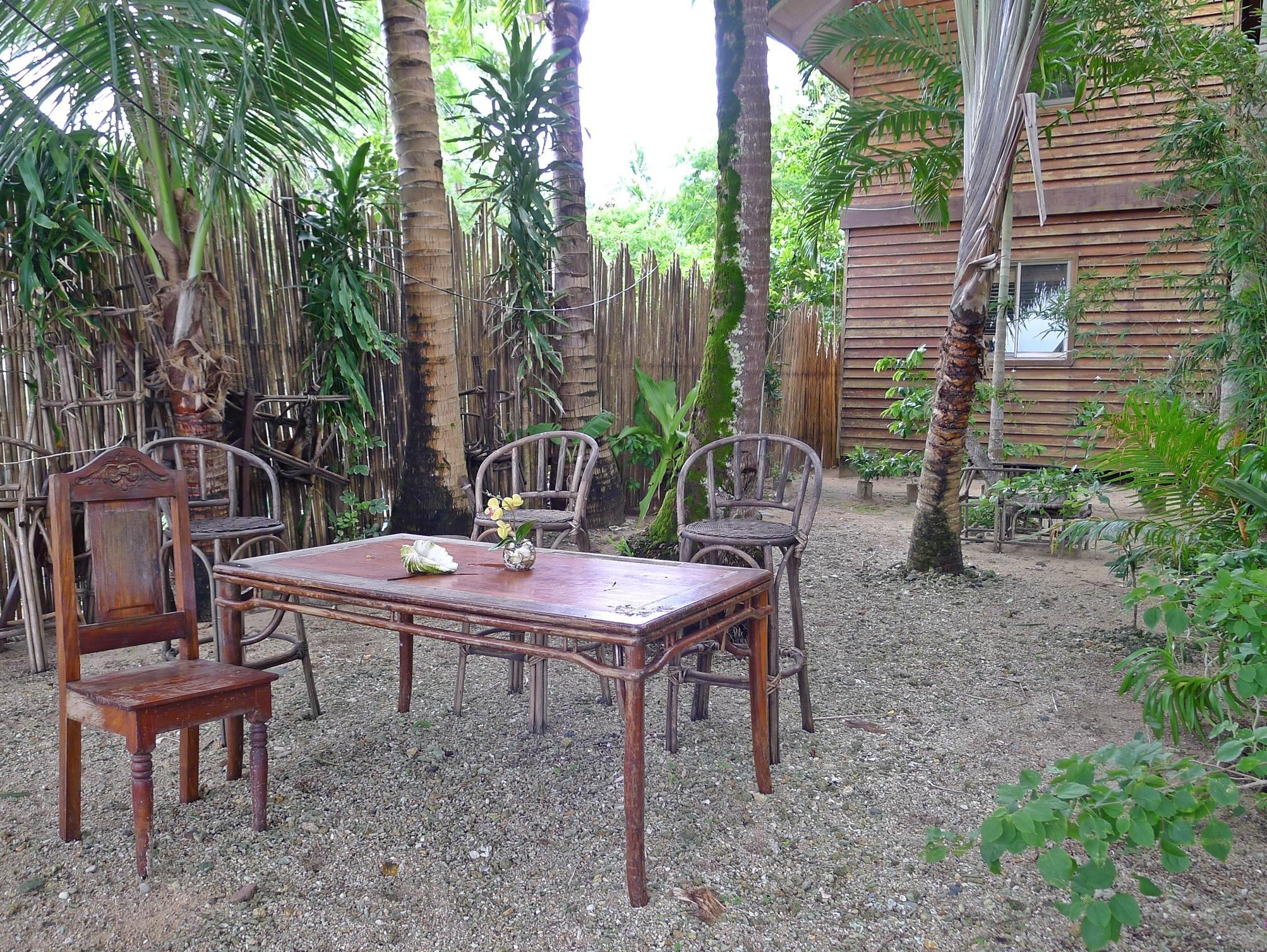 Ngoại cảnh khách sạn