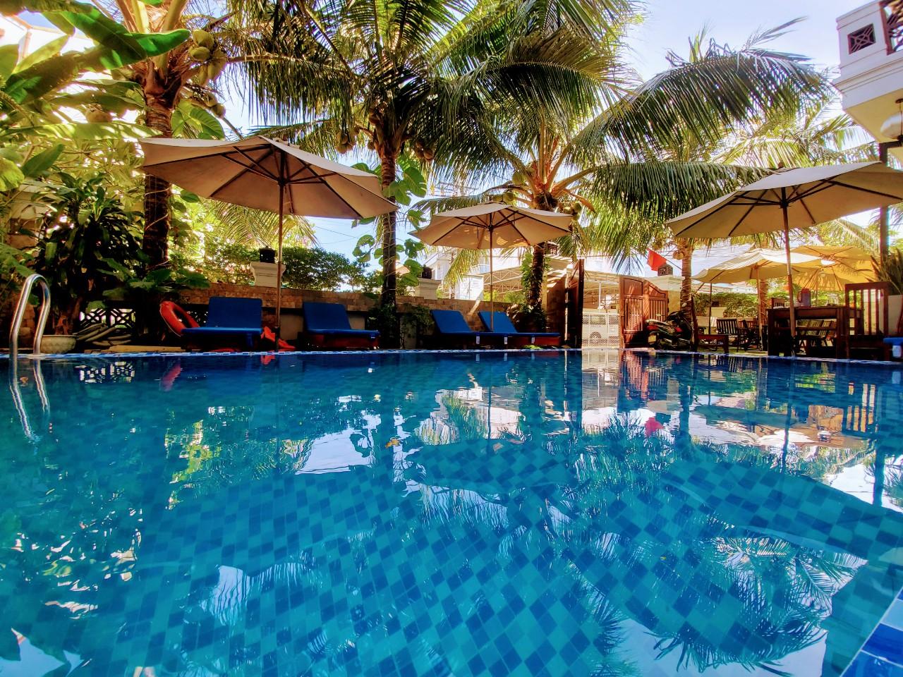 Ngoại cảnh khách sạn