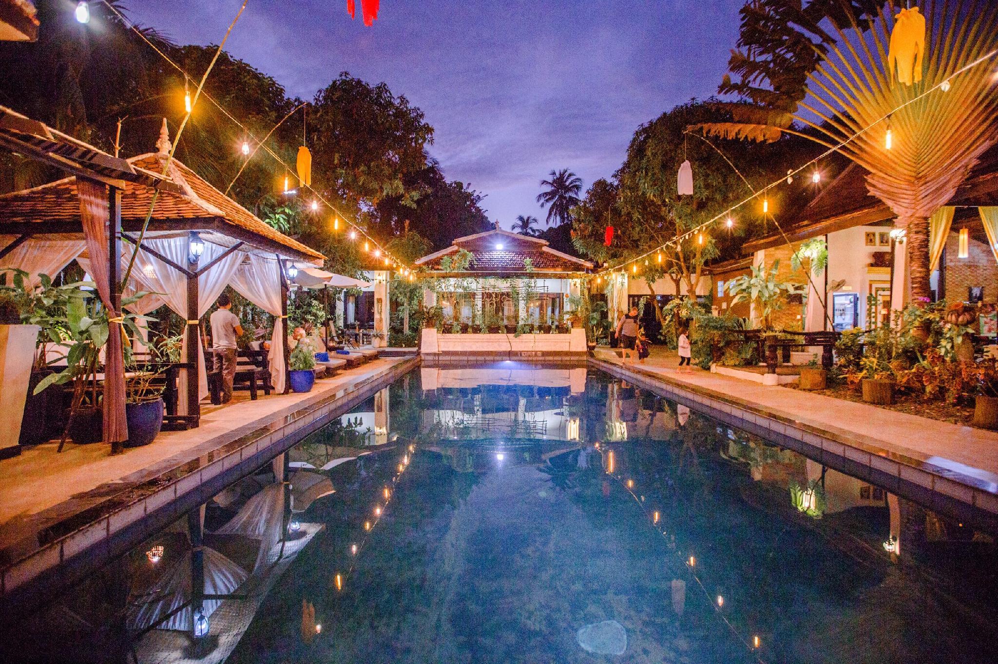 Ngoại cảnh khách sạn