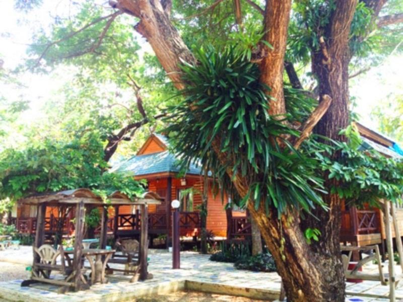 Ngoại cảnh khách sạn