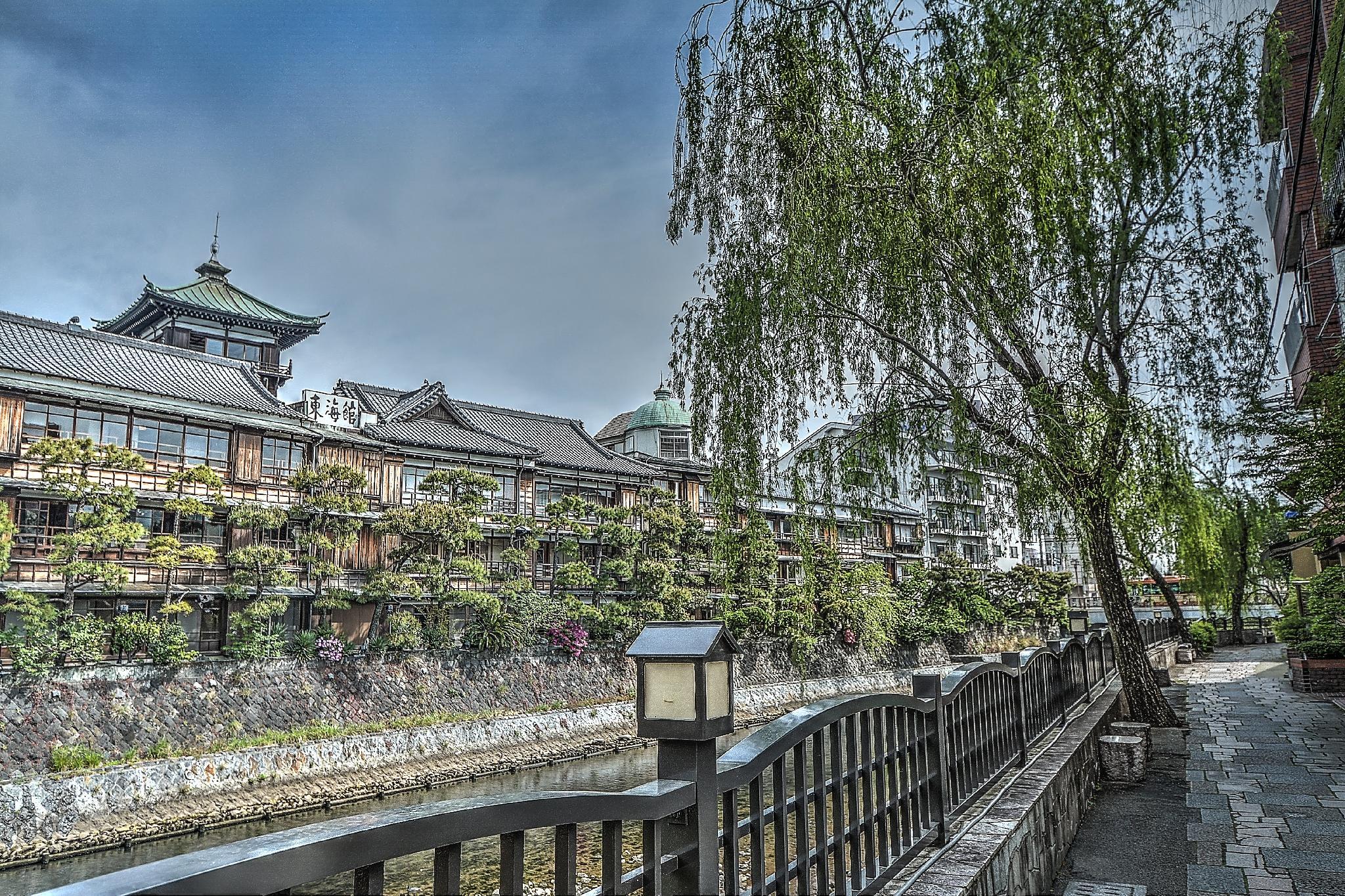 Ngoại cảnh khách sạn